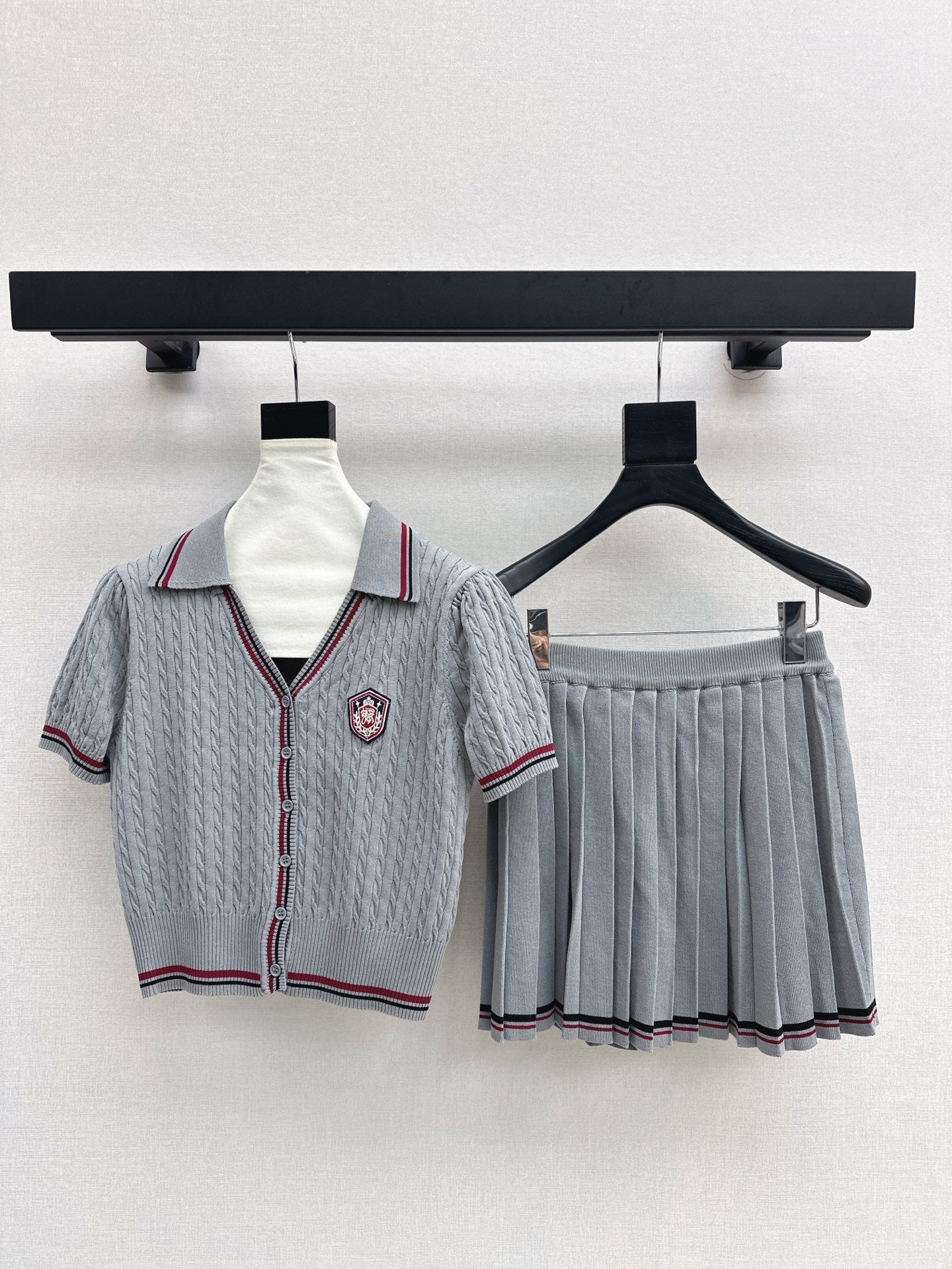 Th 25ss knit set