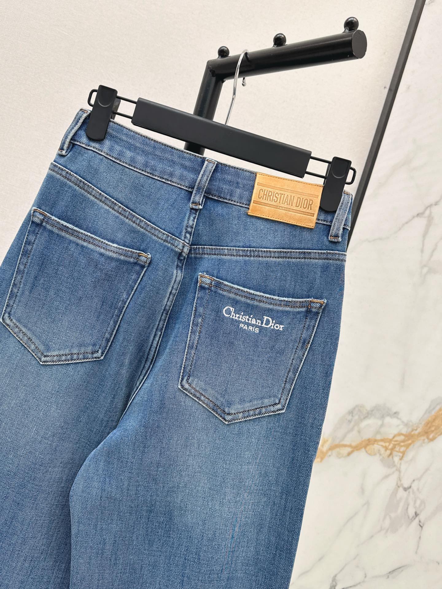 D 25ss embroidered jeans
