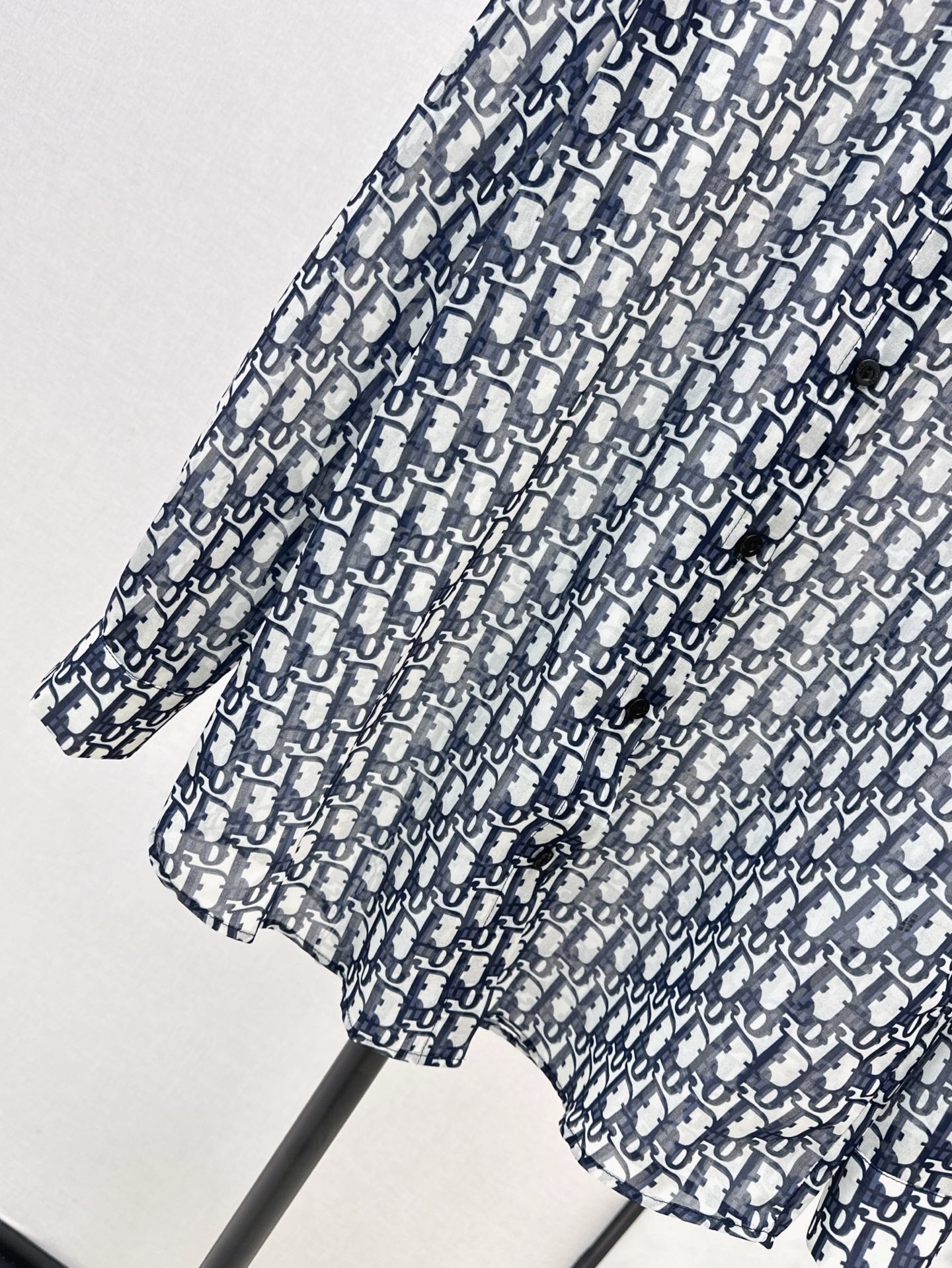 D 25ss print buttons shirt