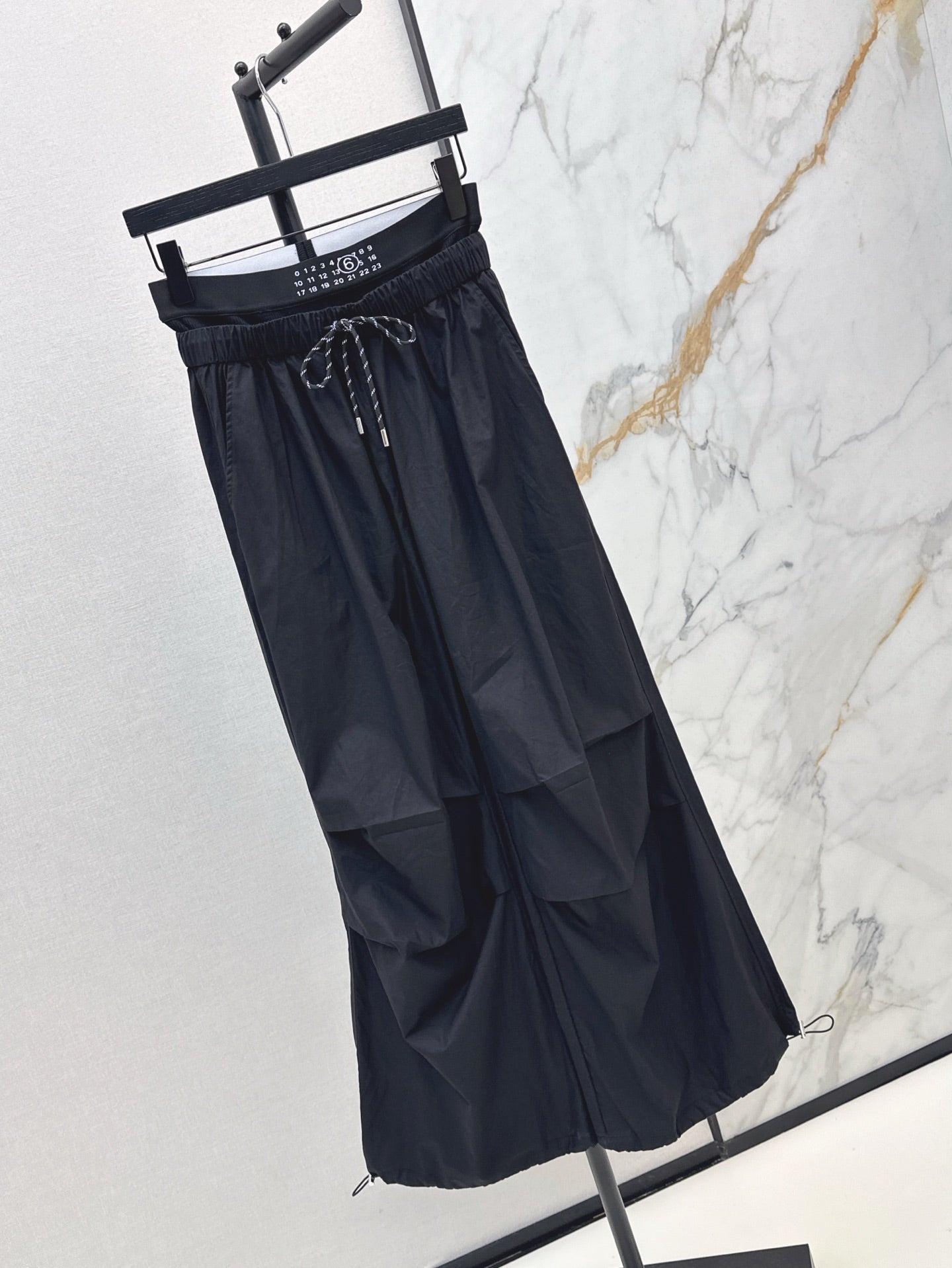 mar 25ss wide-leg pants
