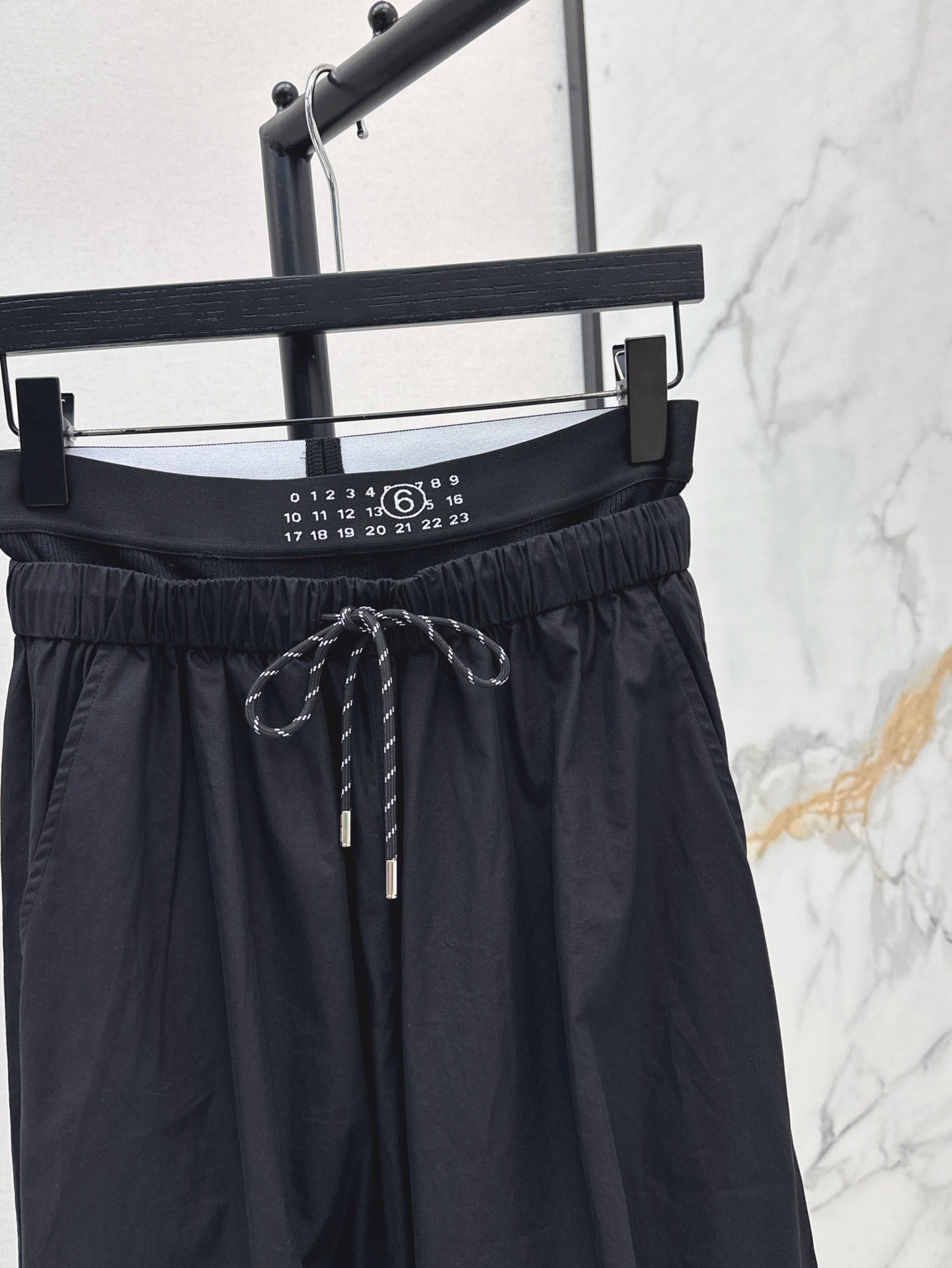 mar 25ss wide-leg pants