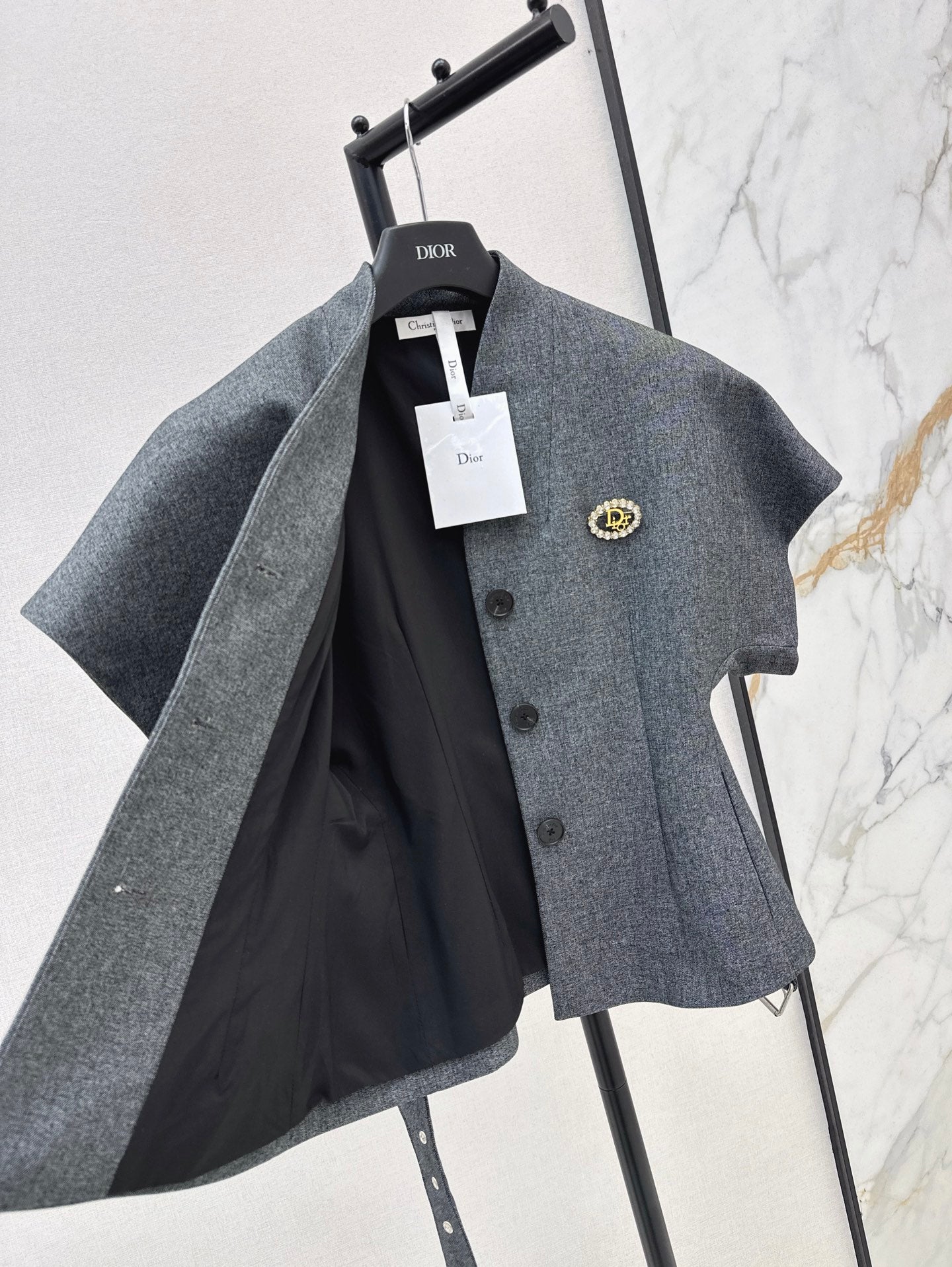 CD 25SS V-neck jacket