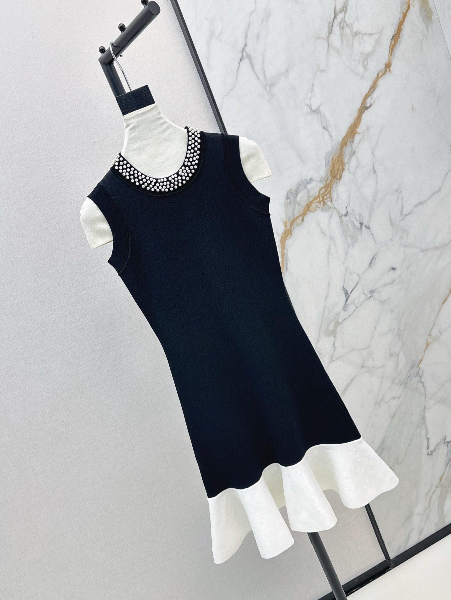 CH 25SS Beaded dress