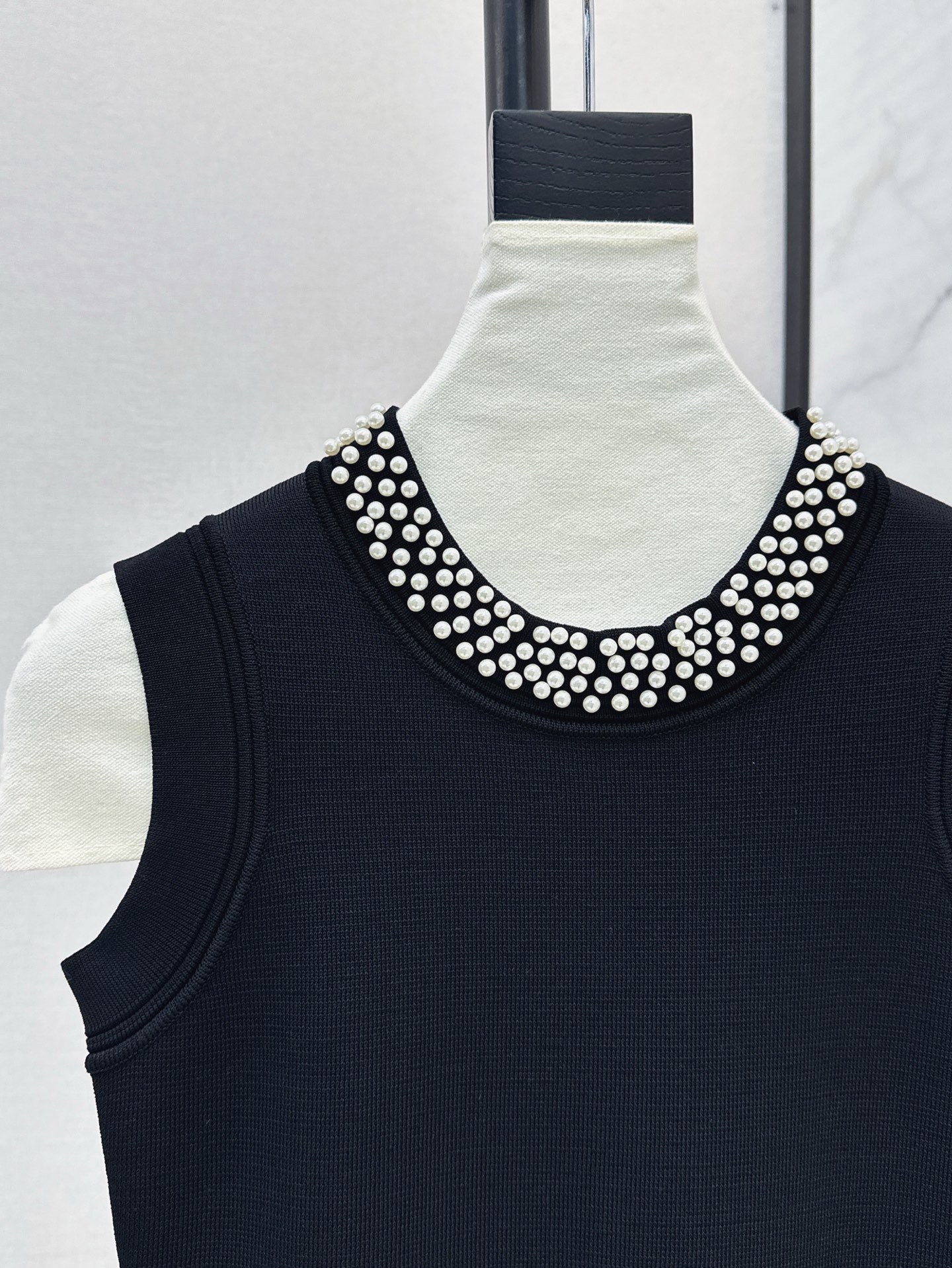 CH 25SS Beaded dress