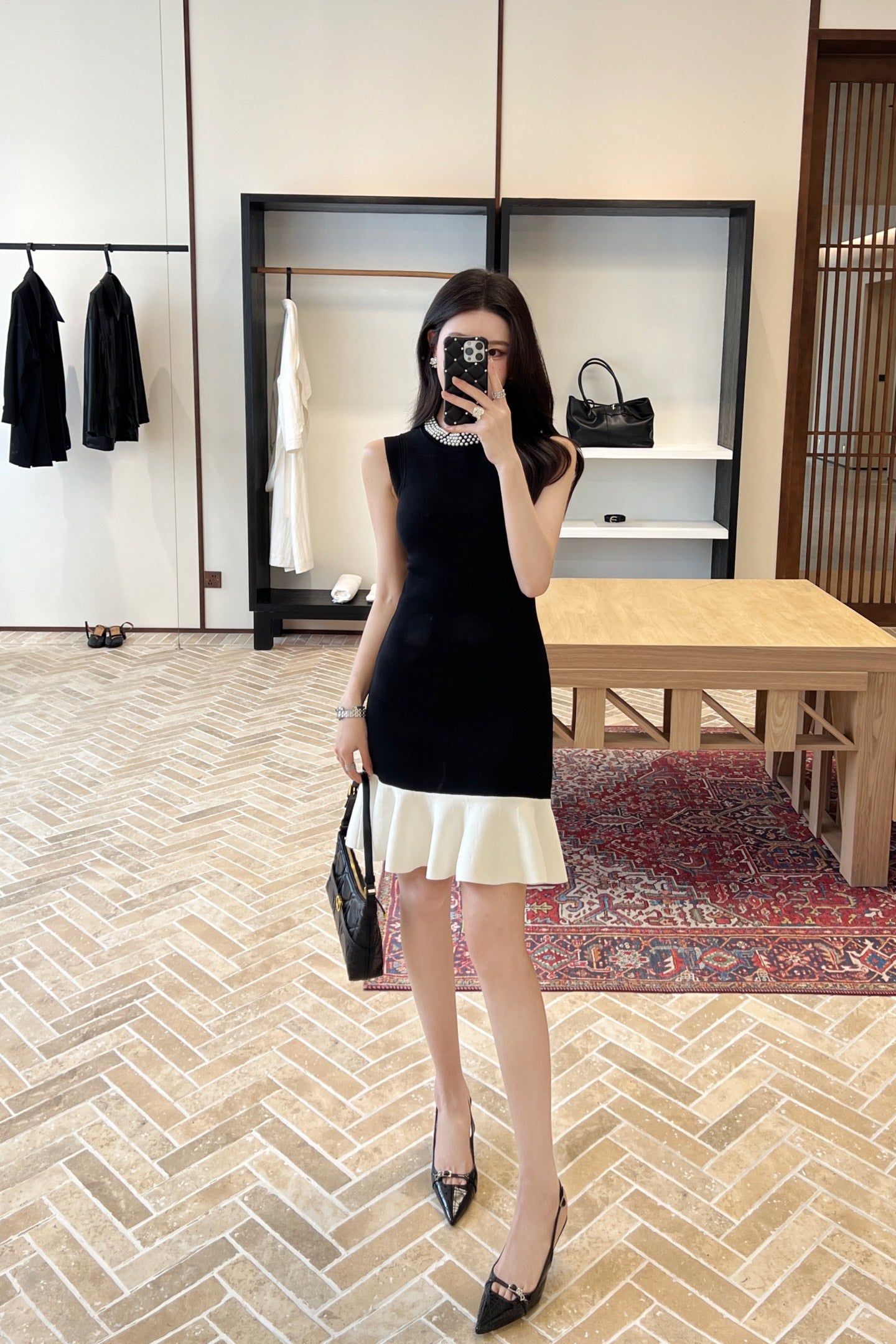 CH 25SS Beaded dress