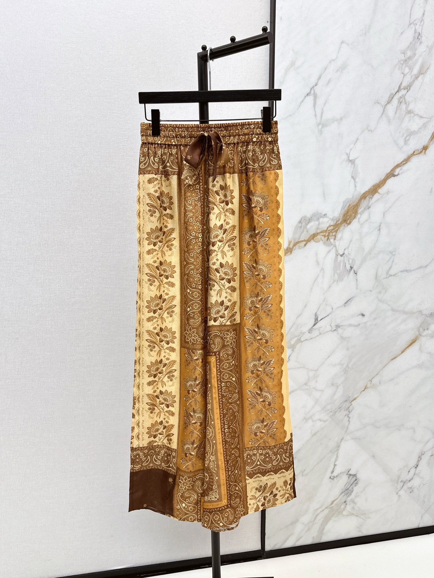 zim 25ss print silk pants