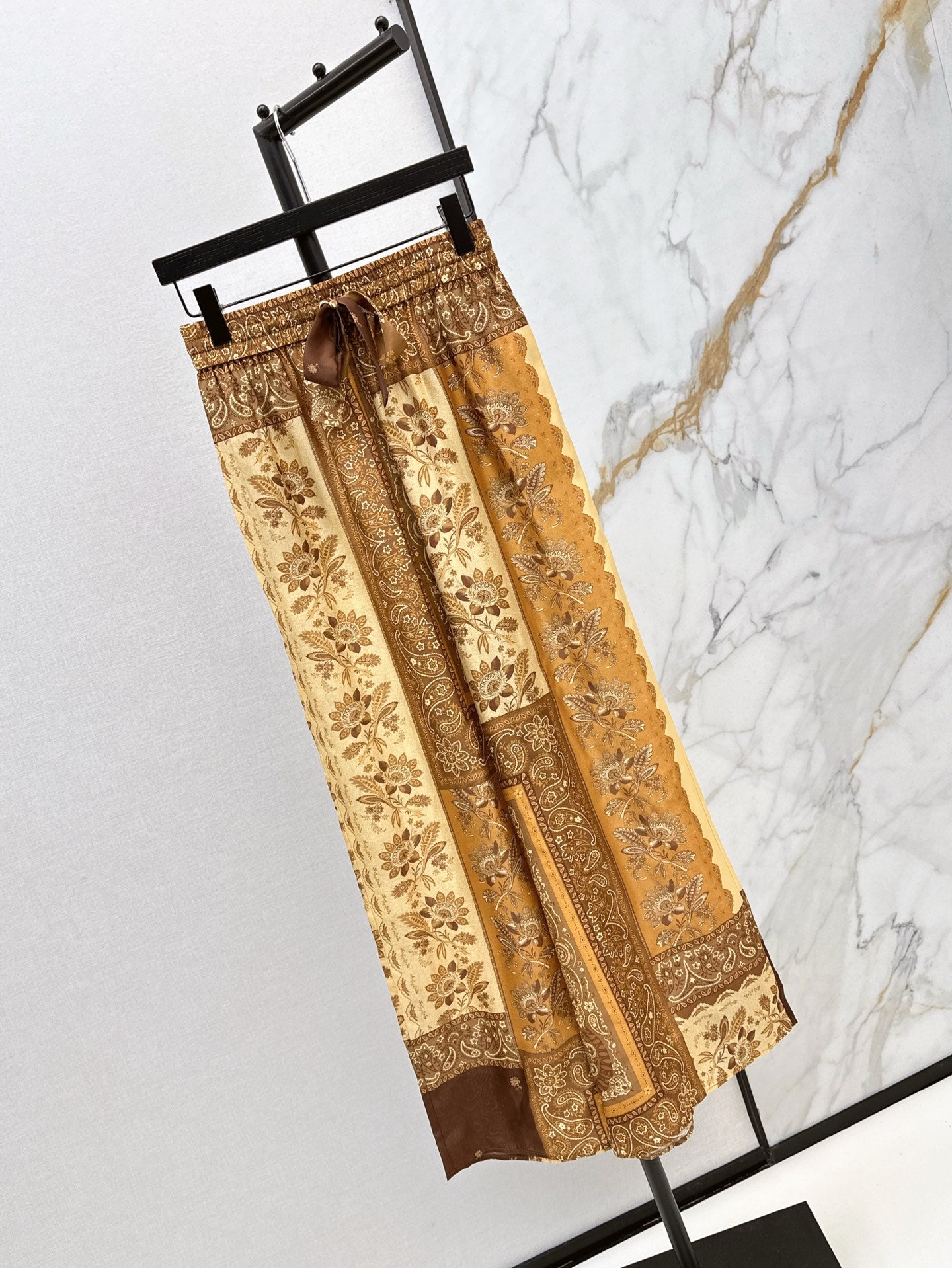 zim 25ss print silk pants