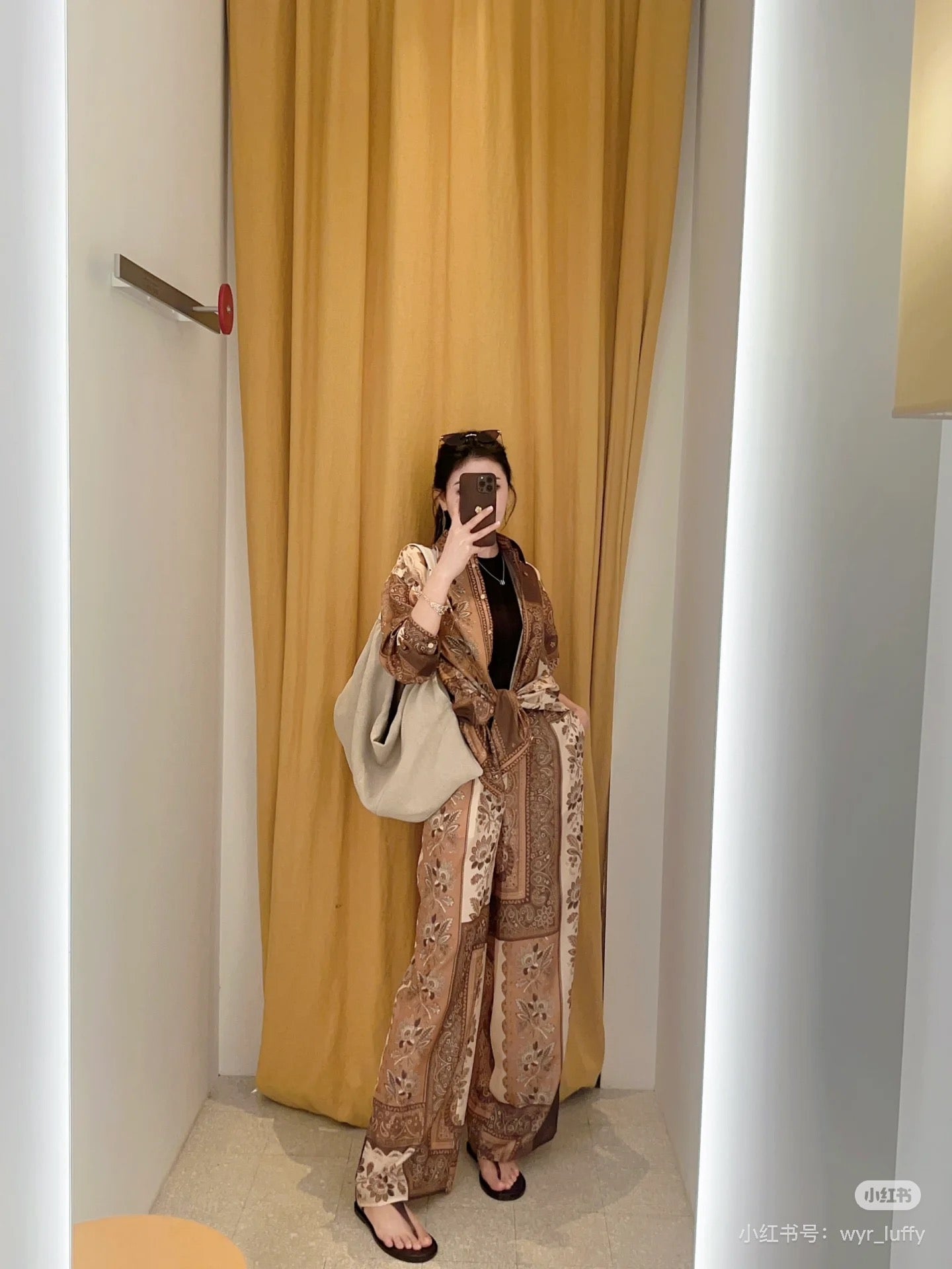zim 25ss print silk pants