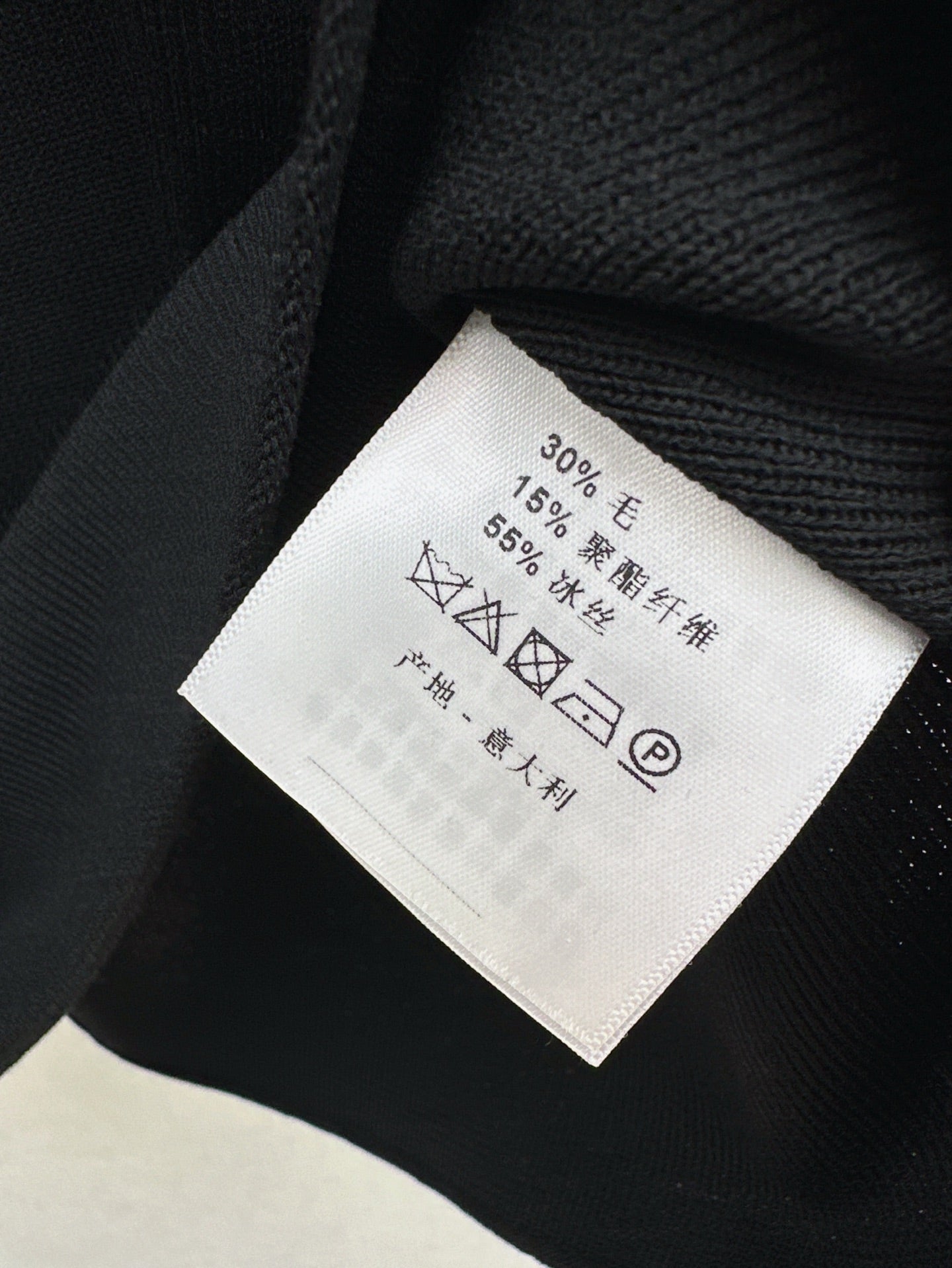 ral 25ss V-neck knit shirt