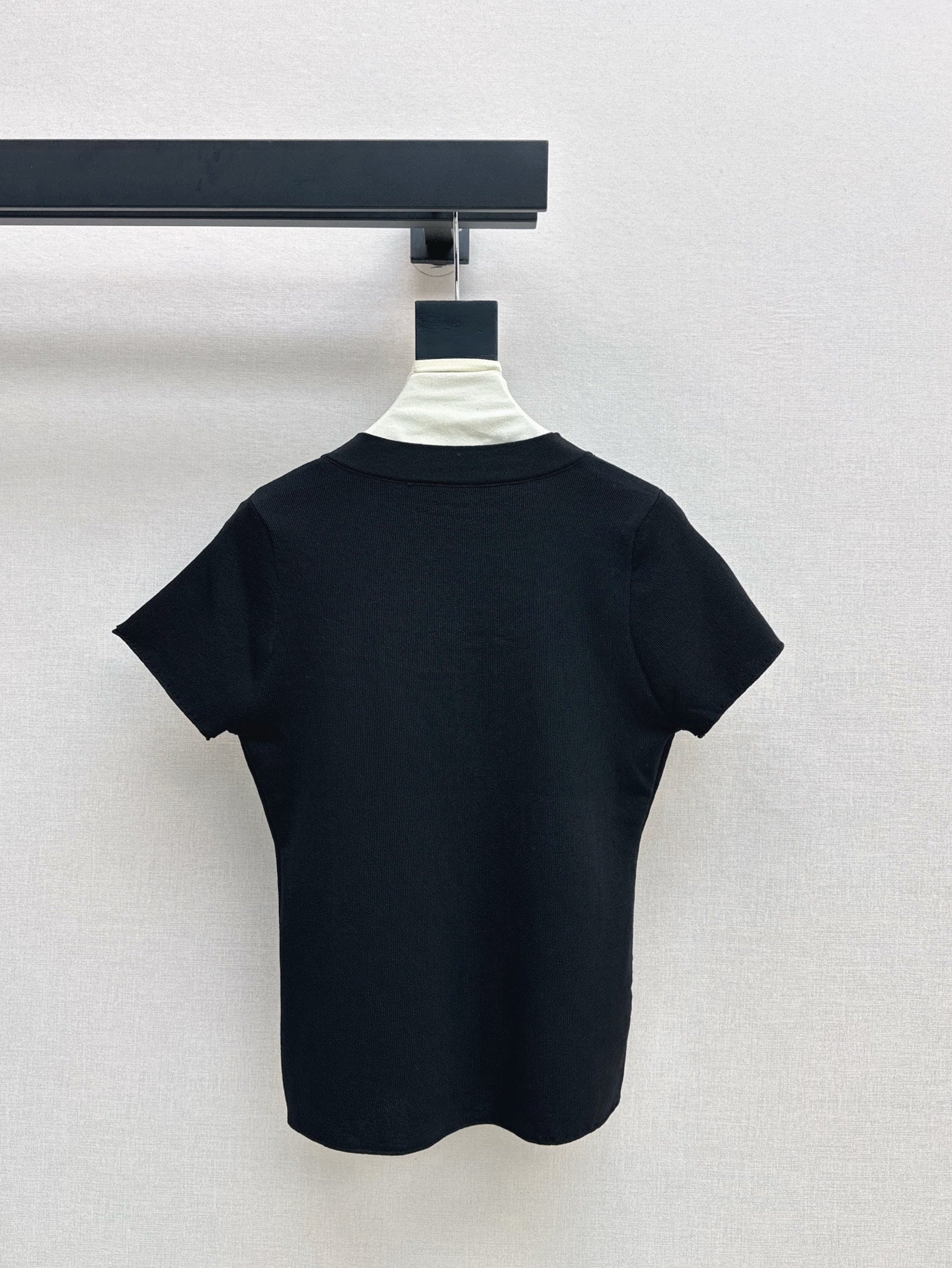 ral 25ss V-neck knit shirt