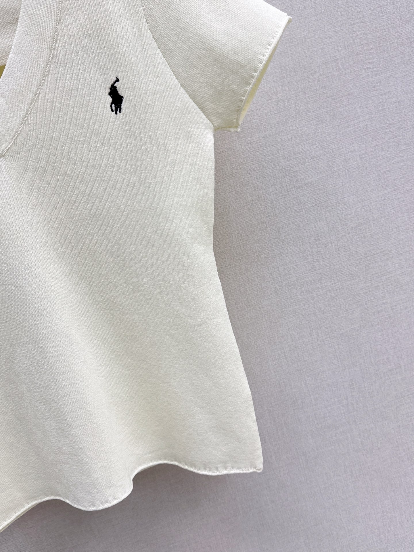 ral 25ss V-neck knit shirt