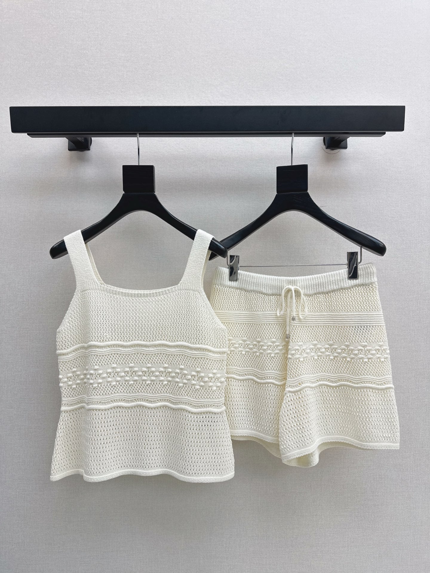 CE 25SS knit suit