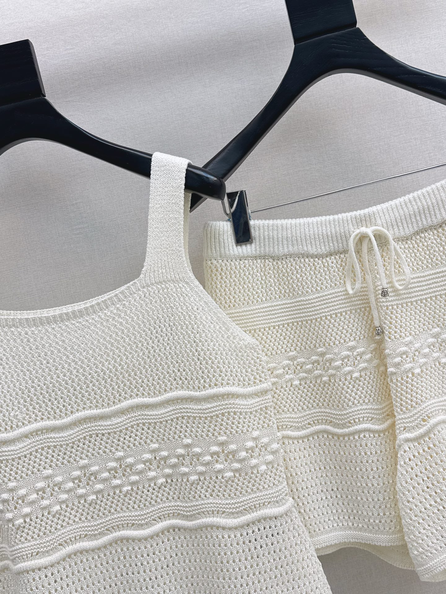 CE 25SS knit suit