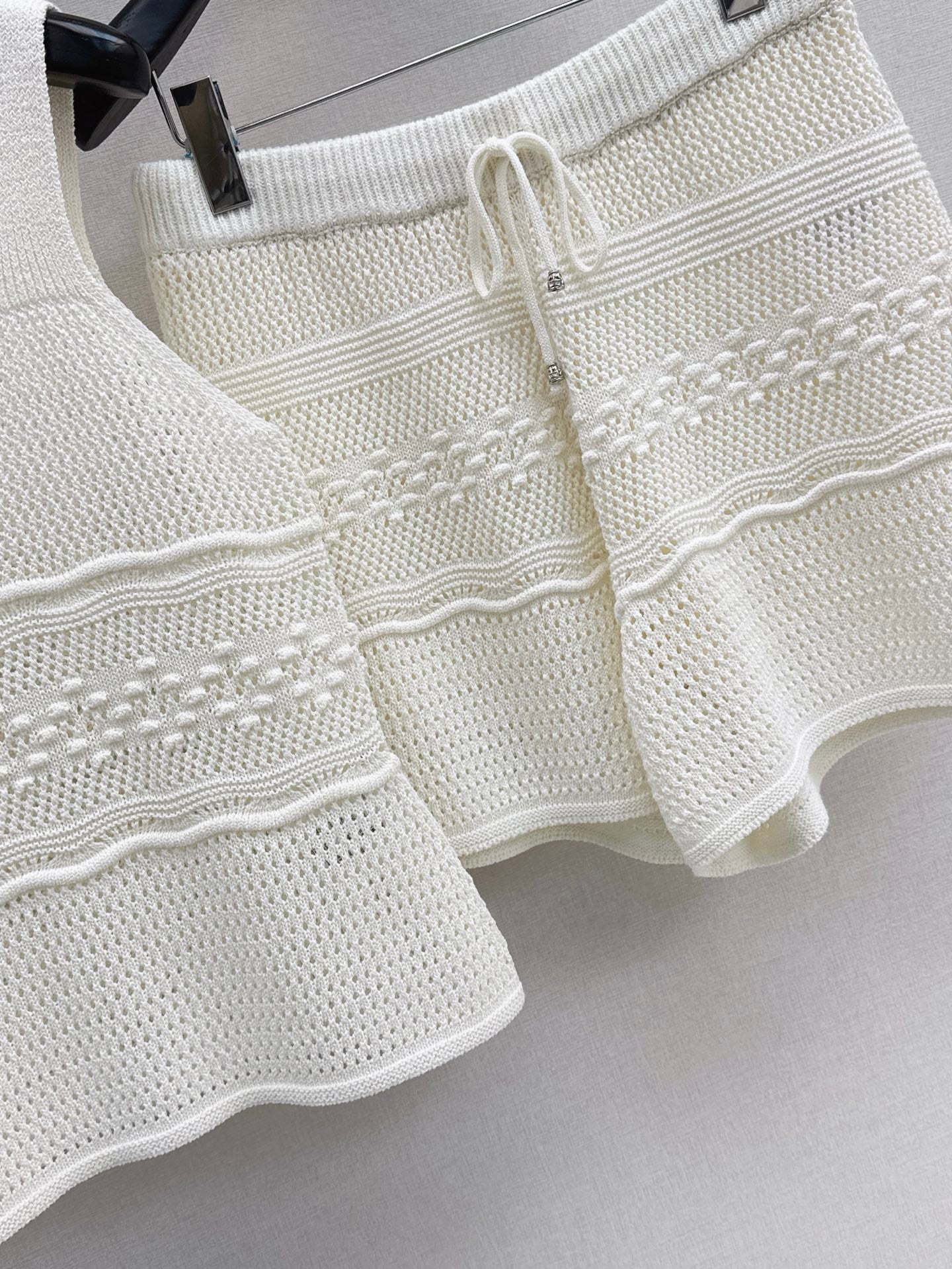 CE 25SS knit suit