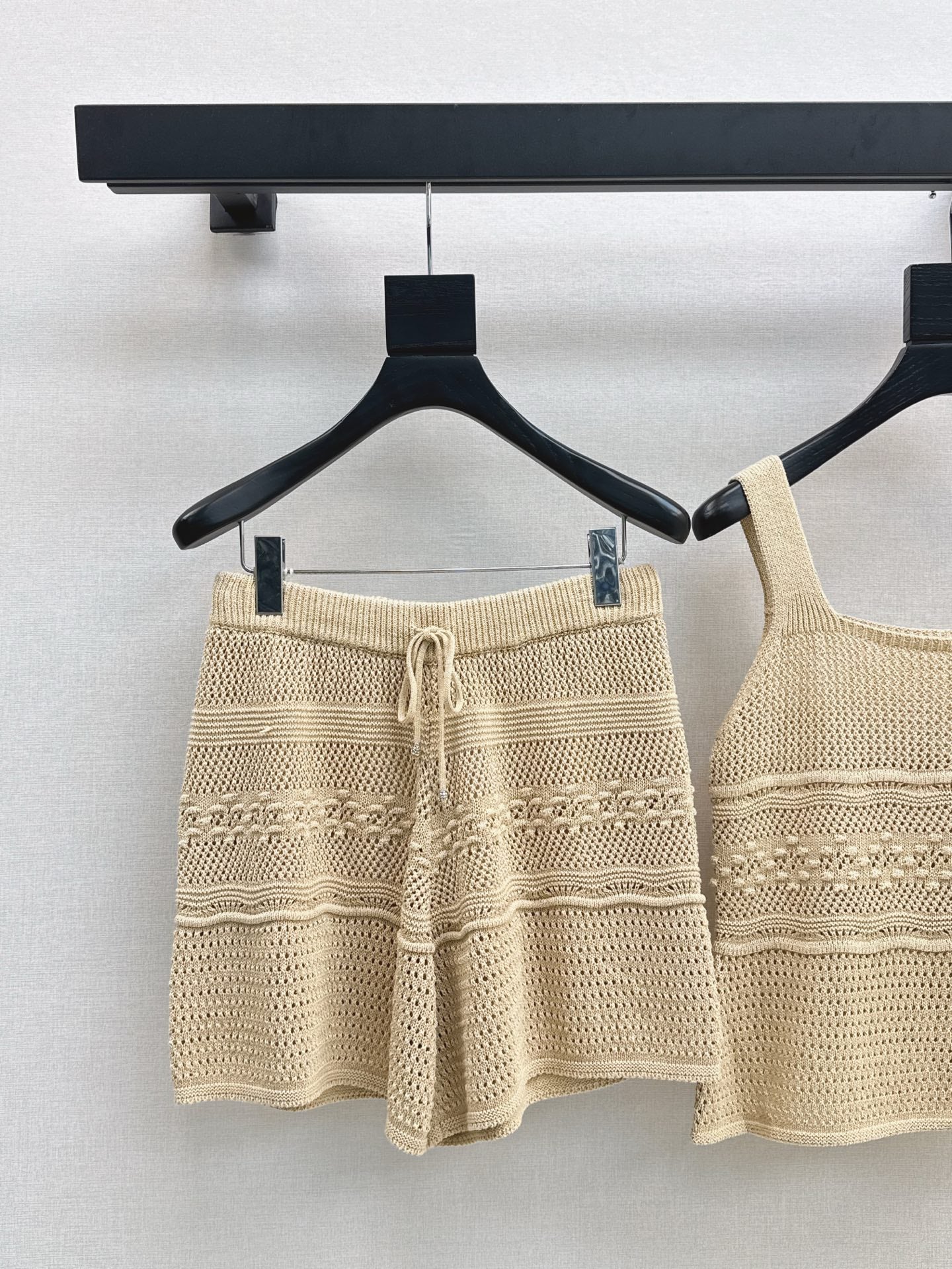 CE 25SS knit suit
