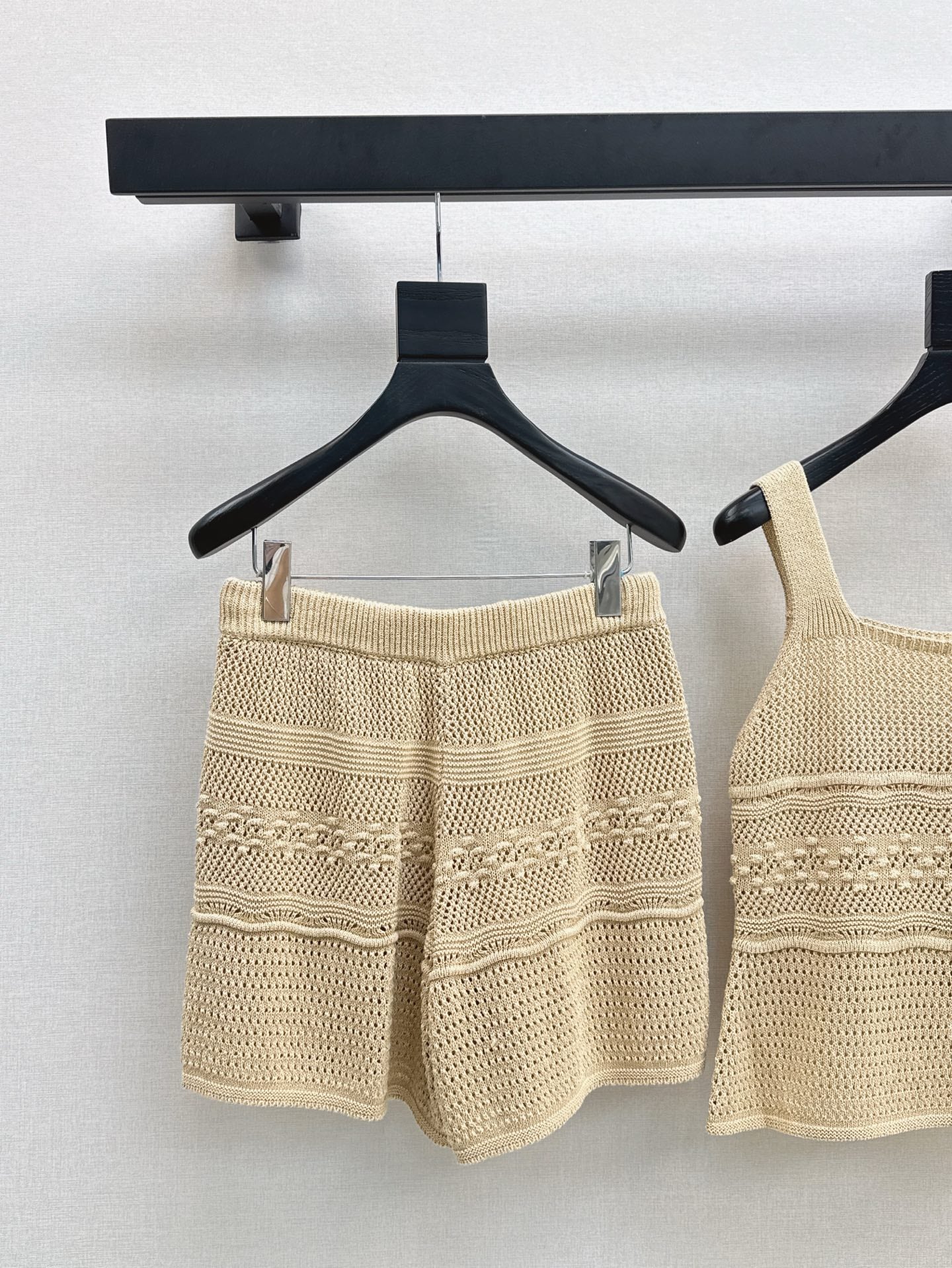CE 25SS knit suit
