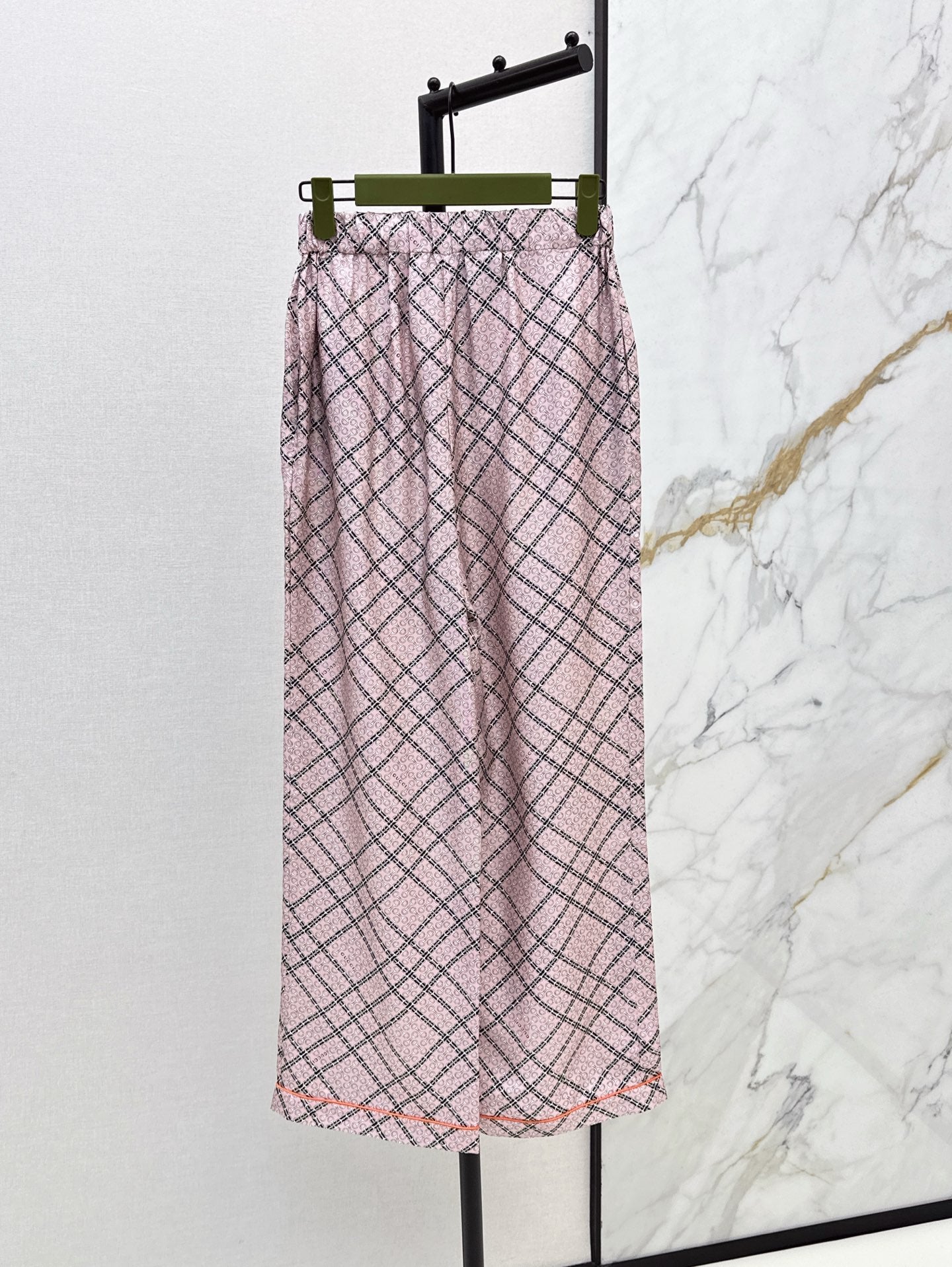 Gu 25ss Silk pants