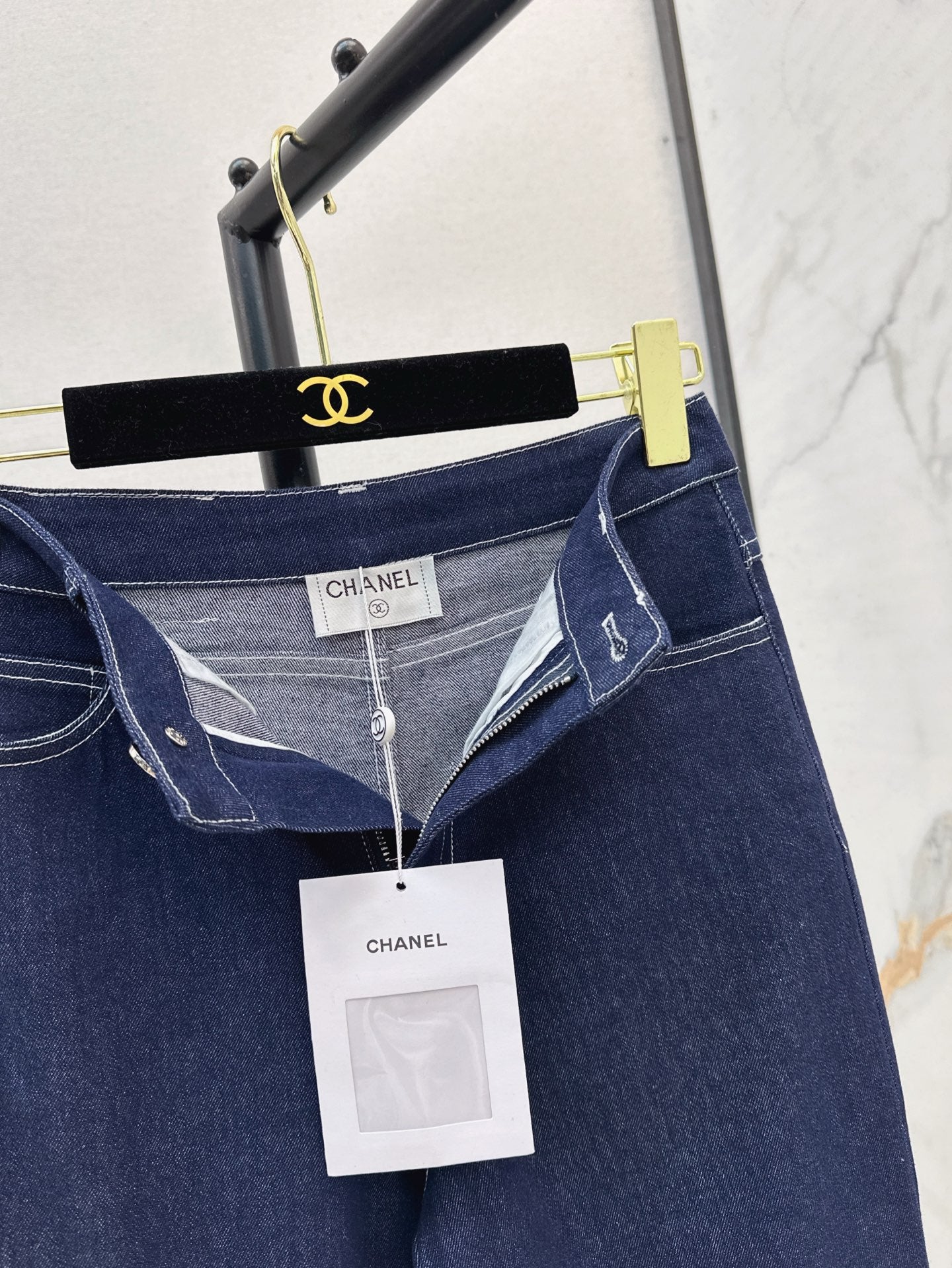 Ch 25ss embroidered jeans