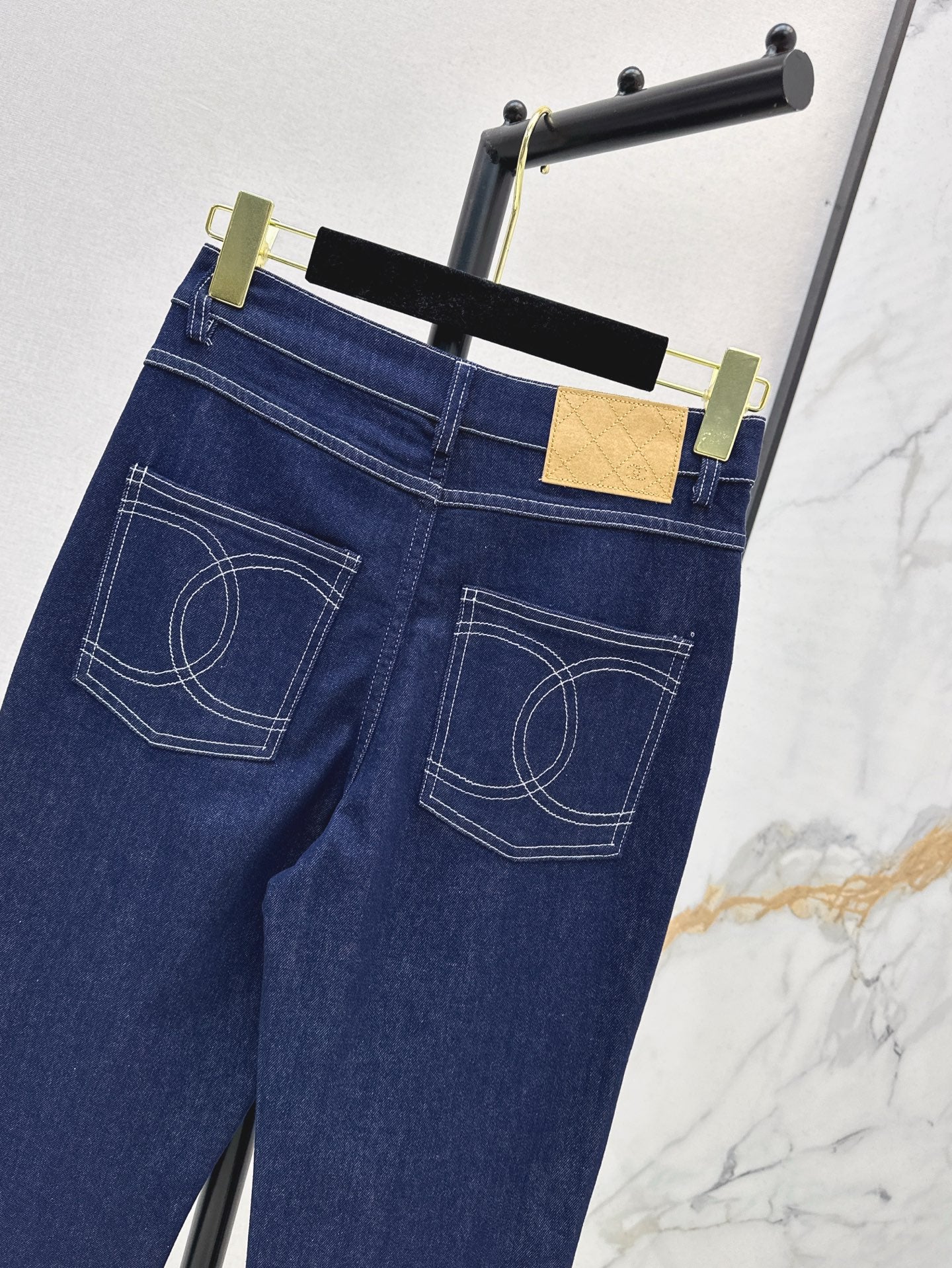 Ch 25ss embroidered jeans
