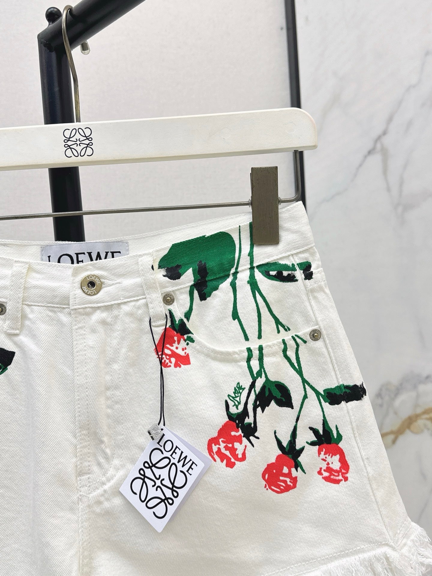 Loe 25ss print denim shorts
