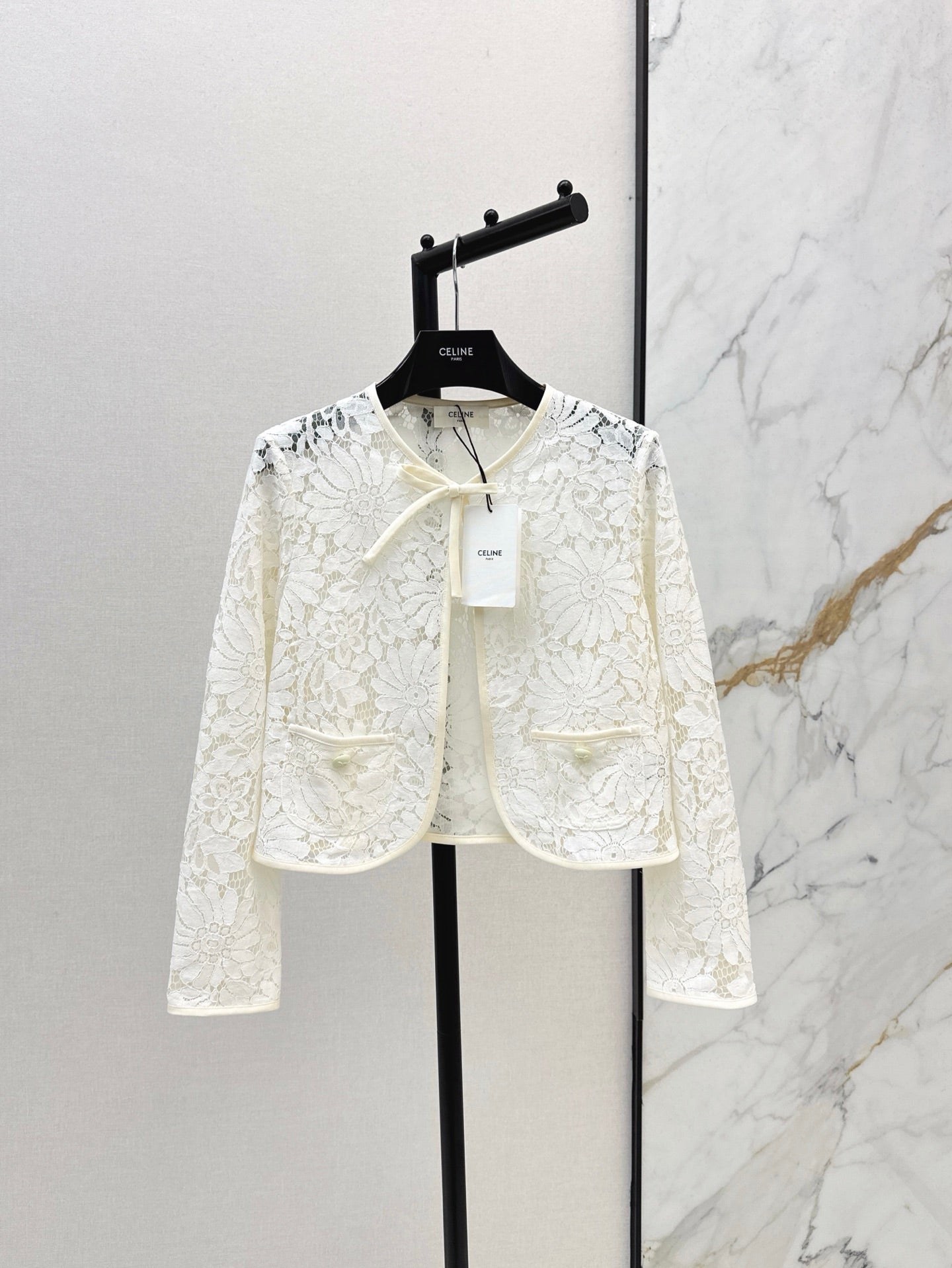 Celi 25ss lace hollow jacket