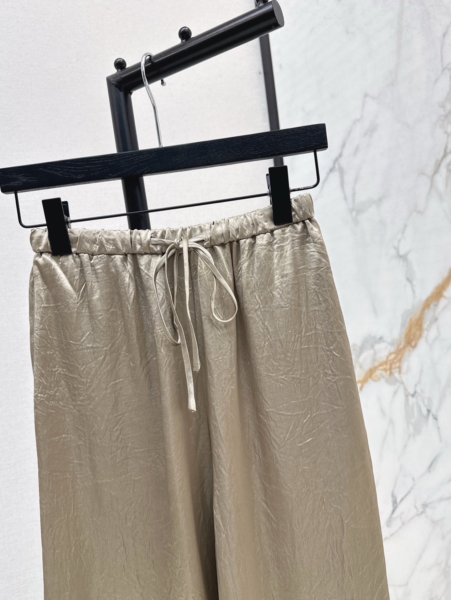 Row 25ss satin pants