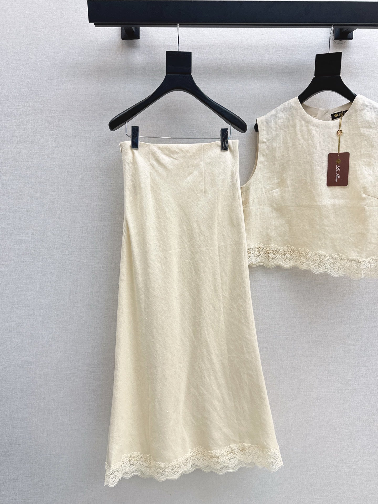Loro 25ss linen suit