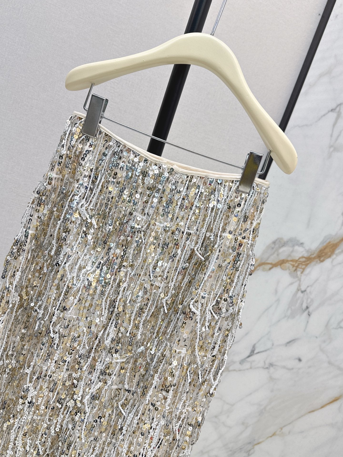 Brune 25ss Fringed sequined skirt