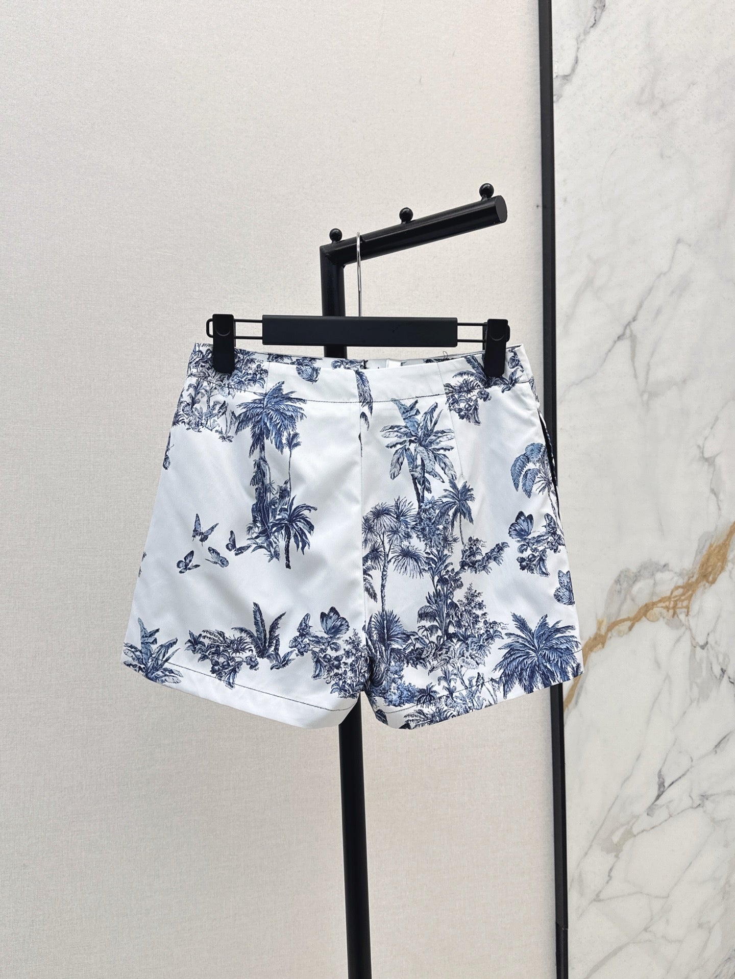 CD 25SS print shorts