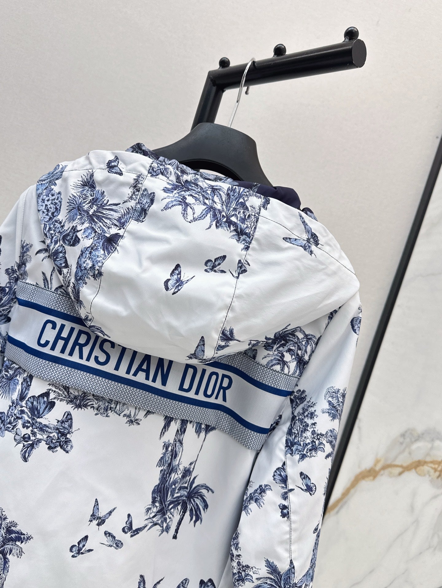 CD 25SS hooded jacket