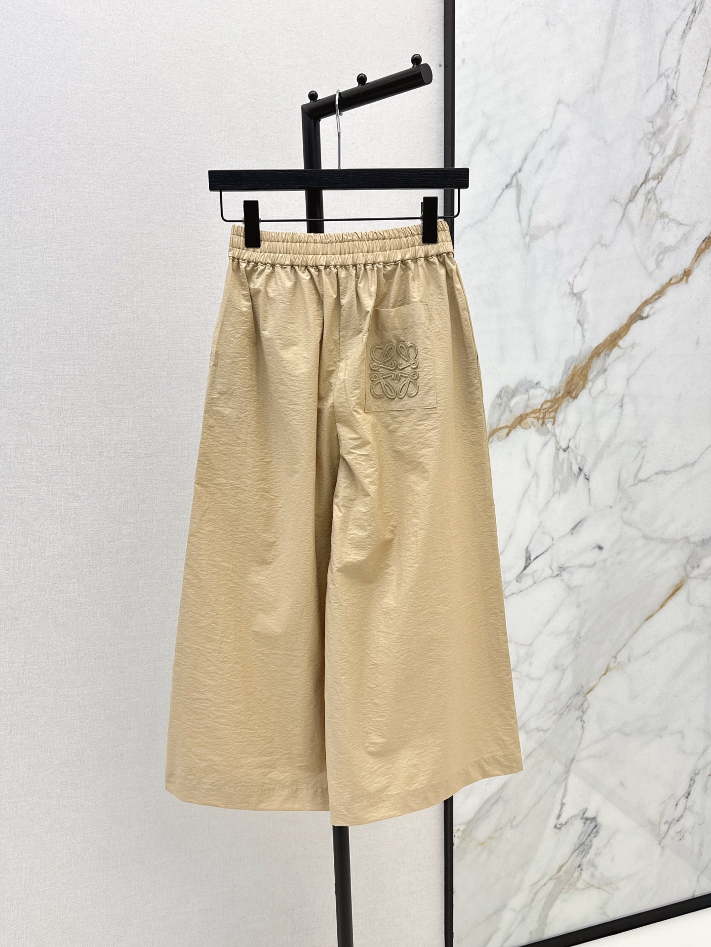 Loe 25ss ankle pants