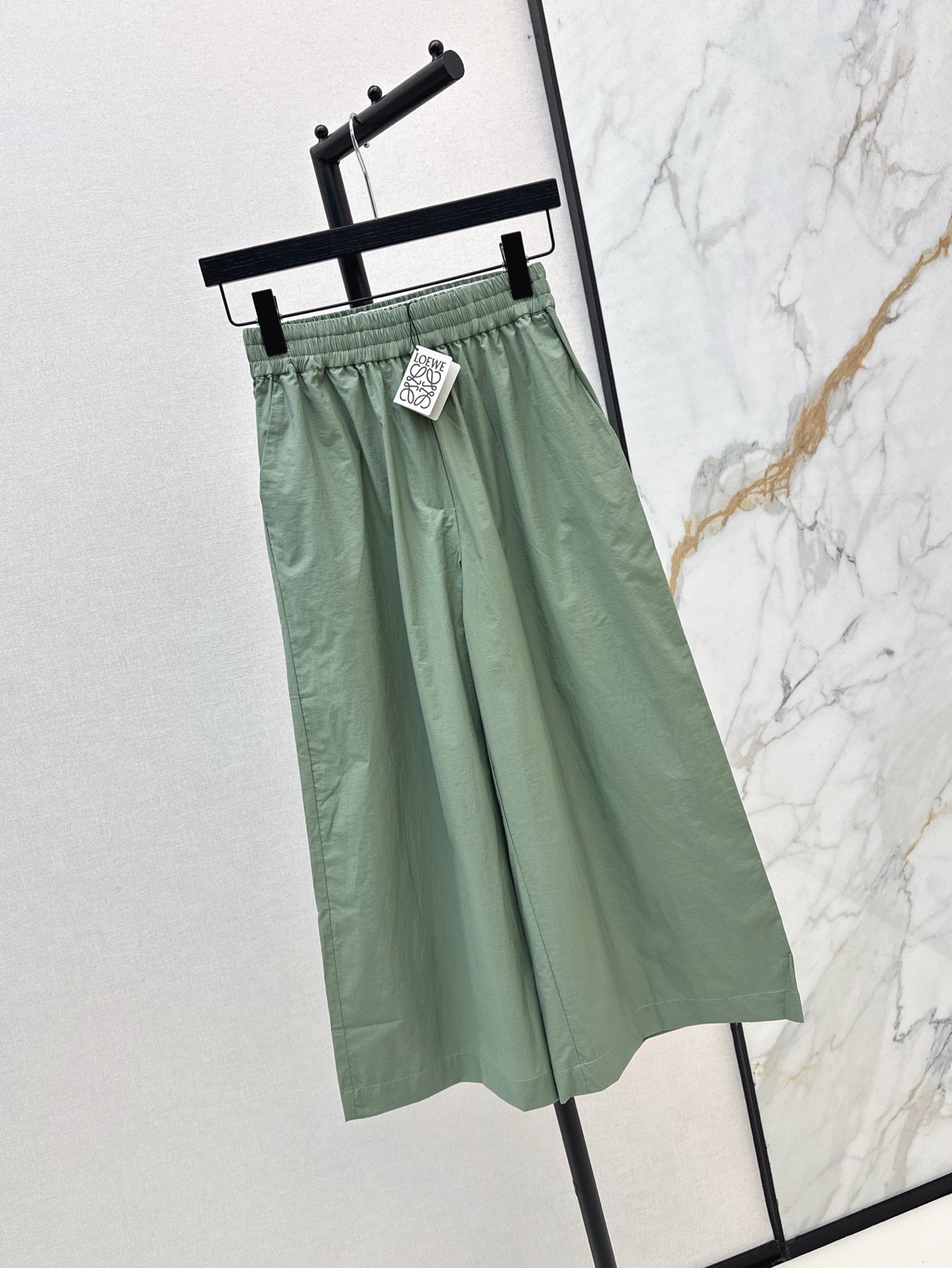 Loe 25ss ankle pants
