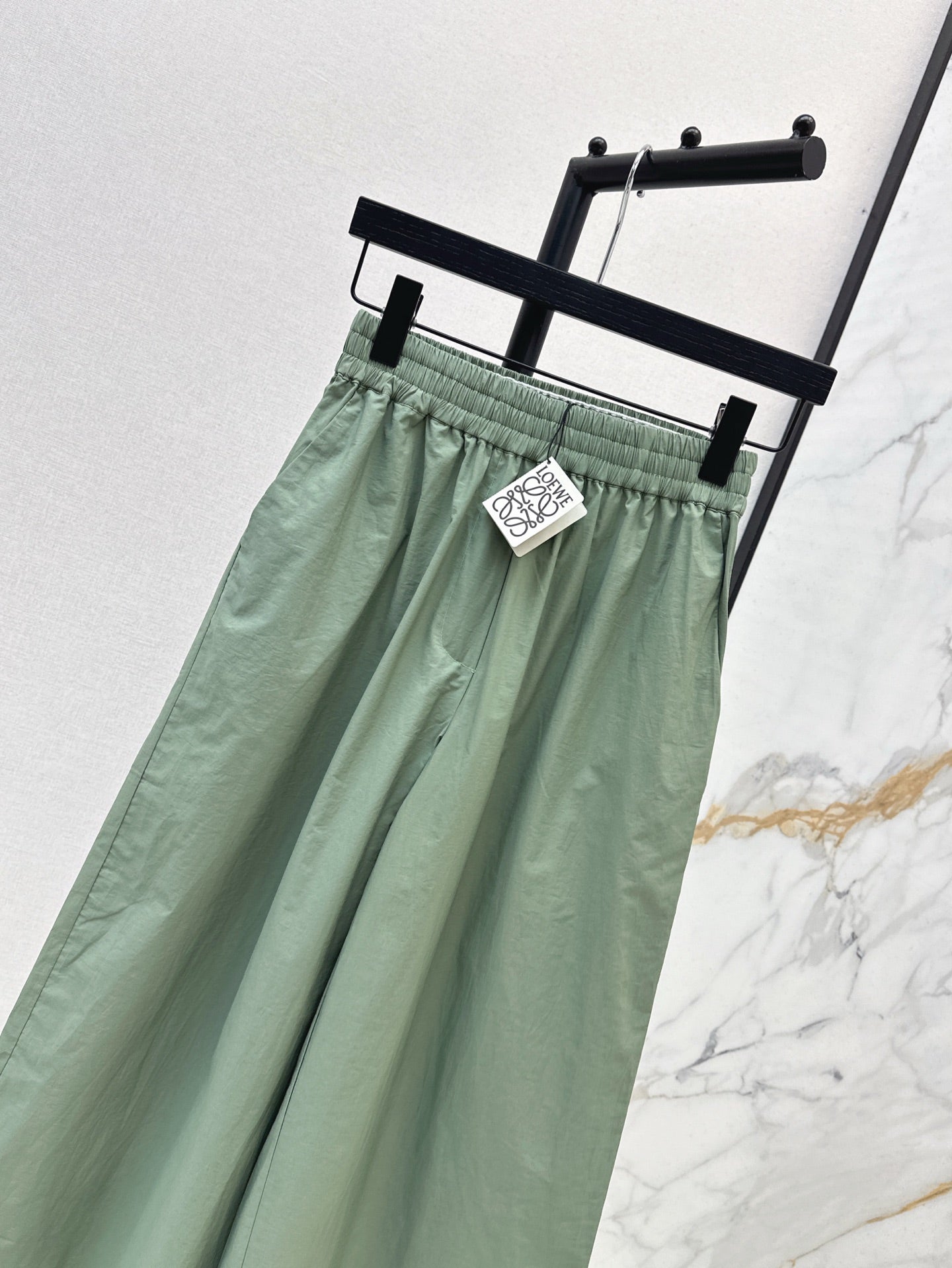 Loe 25ss ankle pants