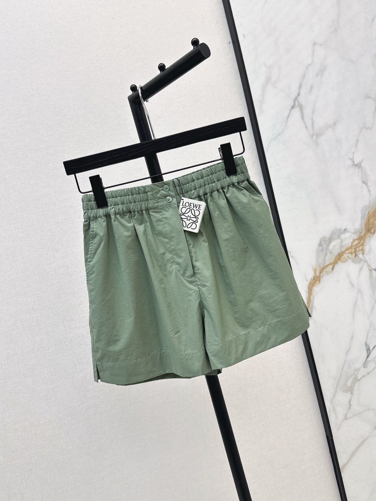 Loe 25ss embroidered short