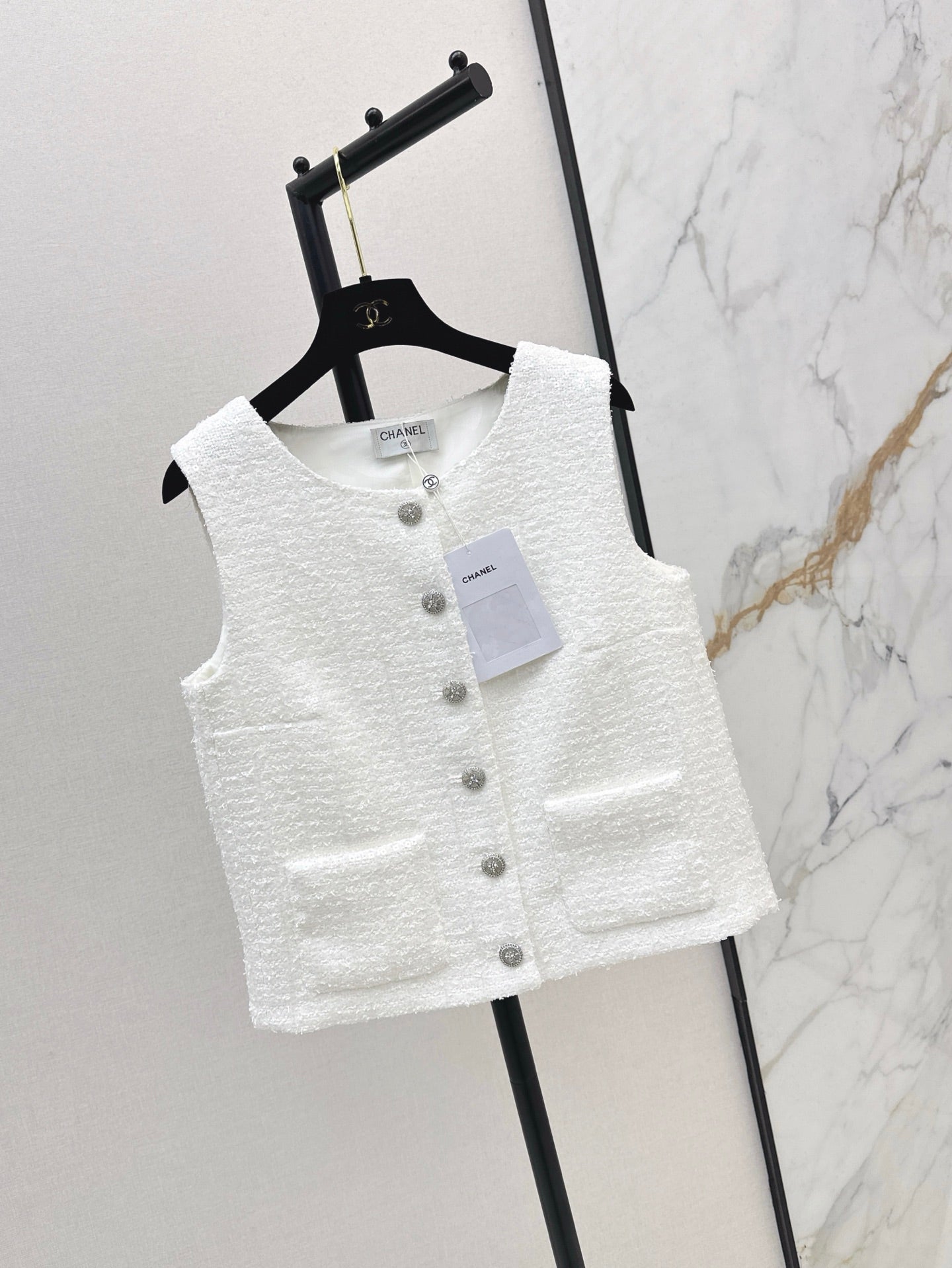 Chan 25ss woven vest