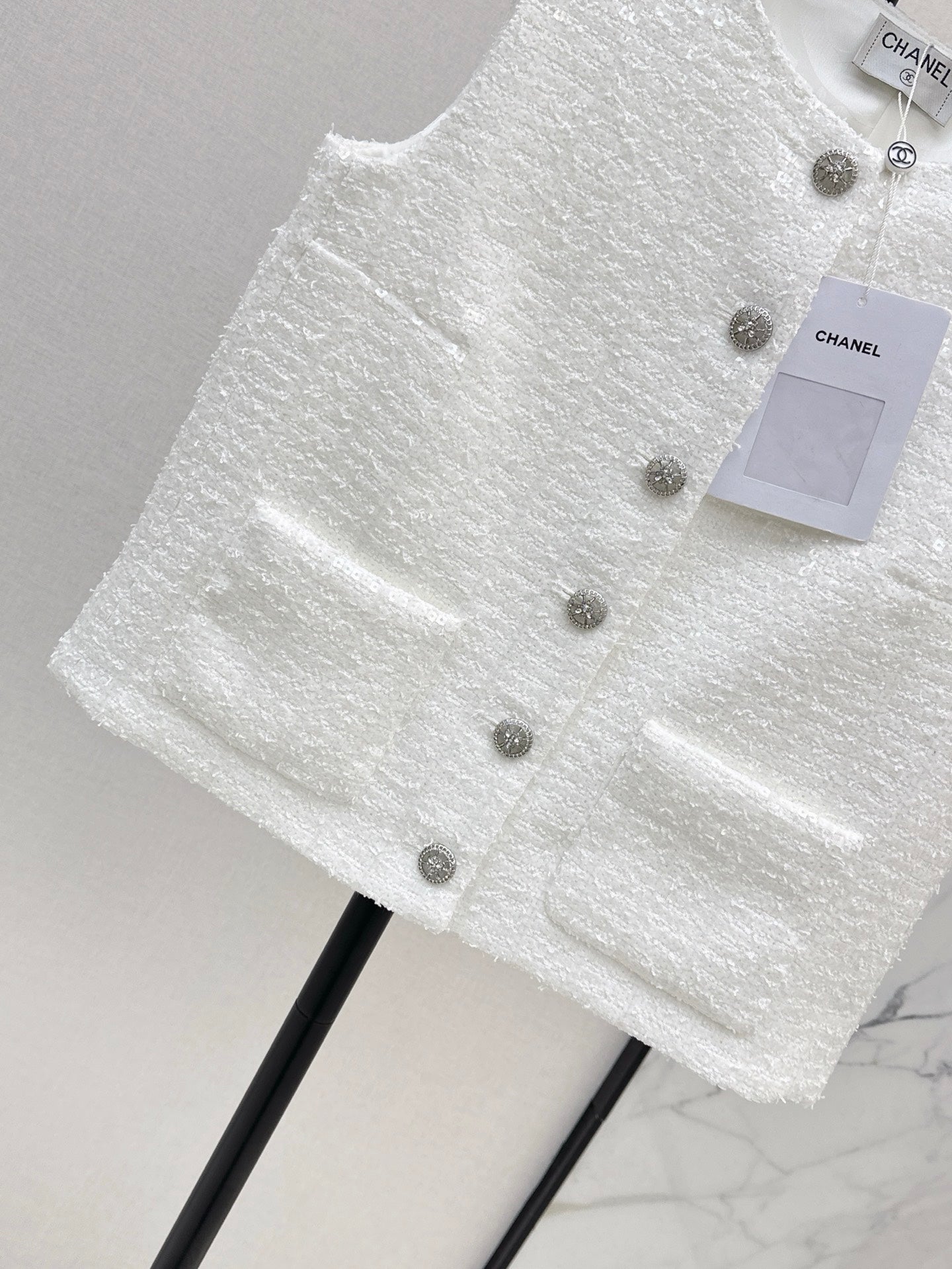 Chan 25ss woven vest
