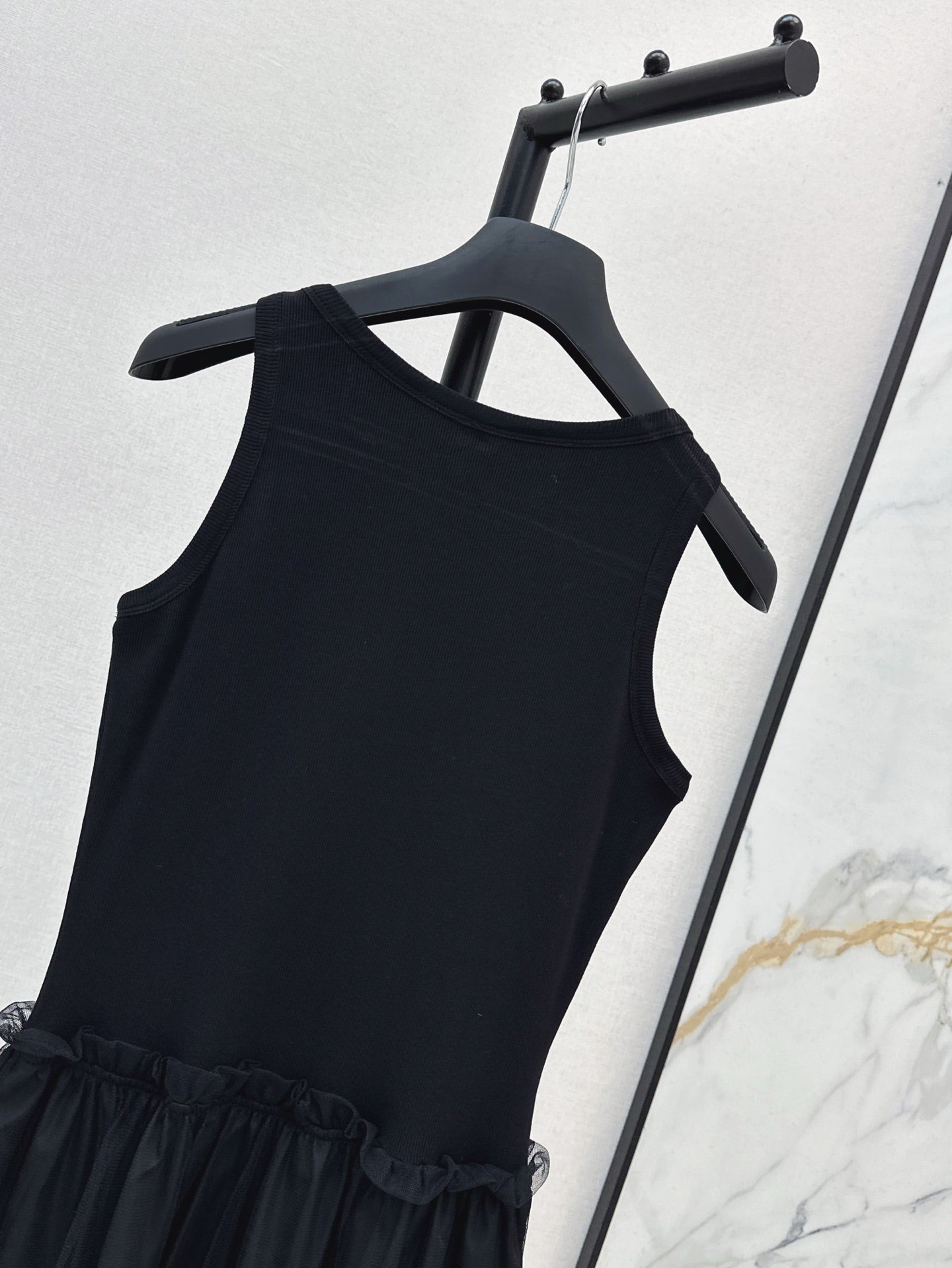 CD 25ss sleeveless dress