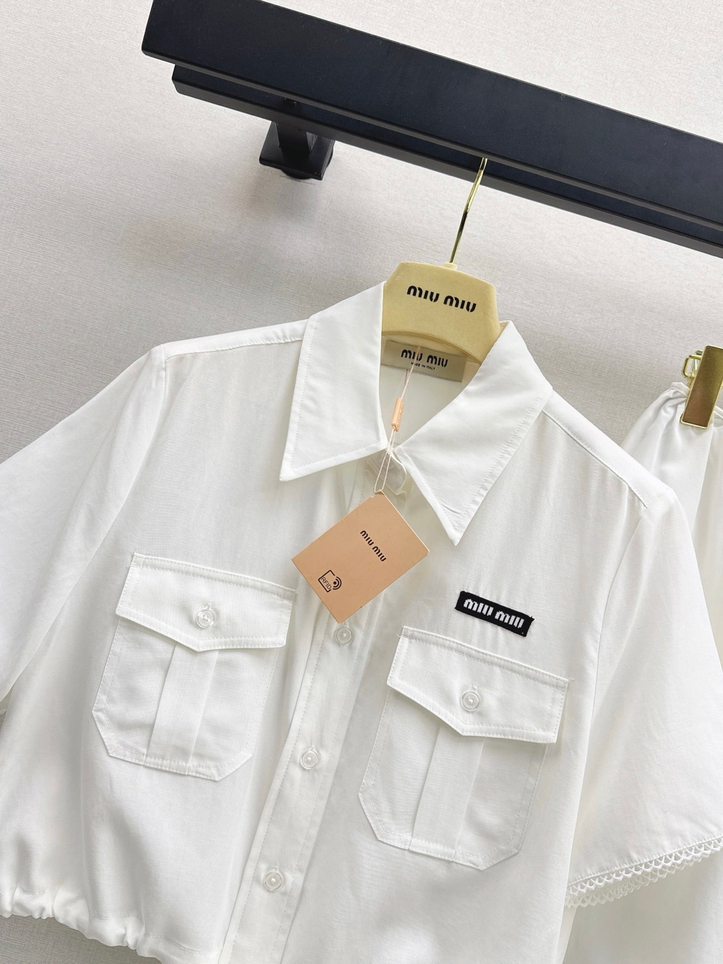 Miu 25ss crop shirt set