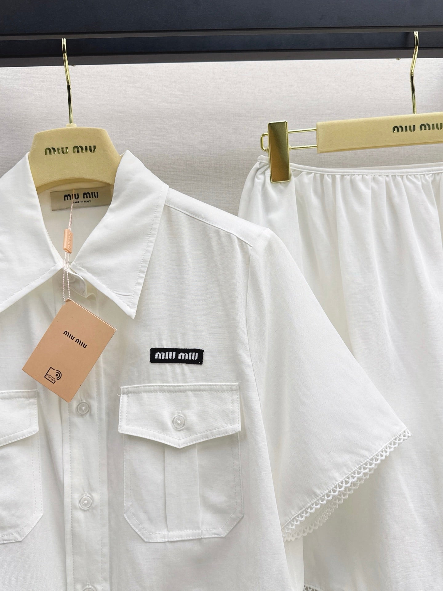 Miu 25ss crop shirt set