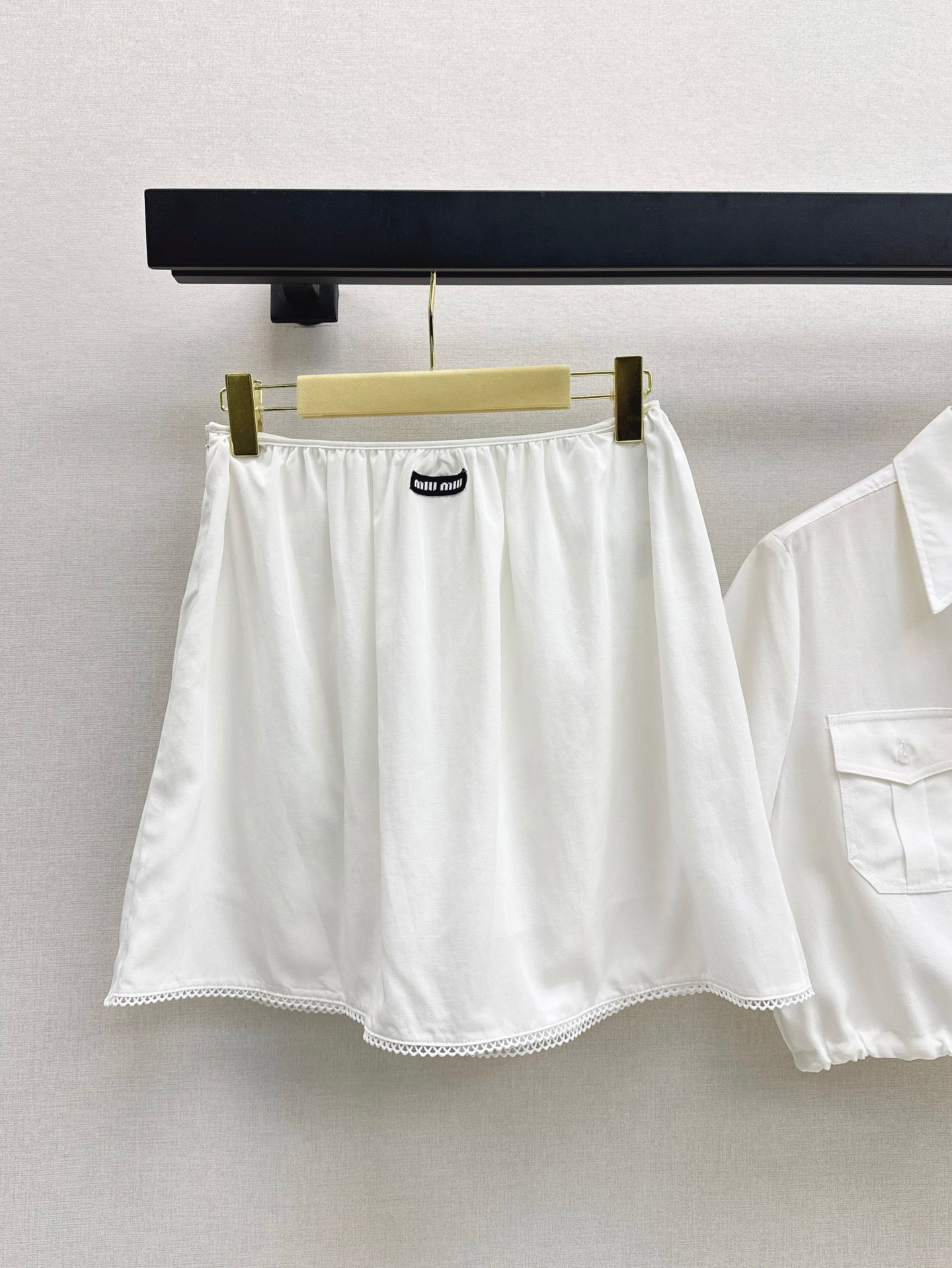 Miu 25ss crop shirt set