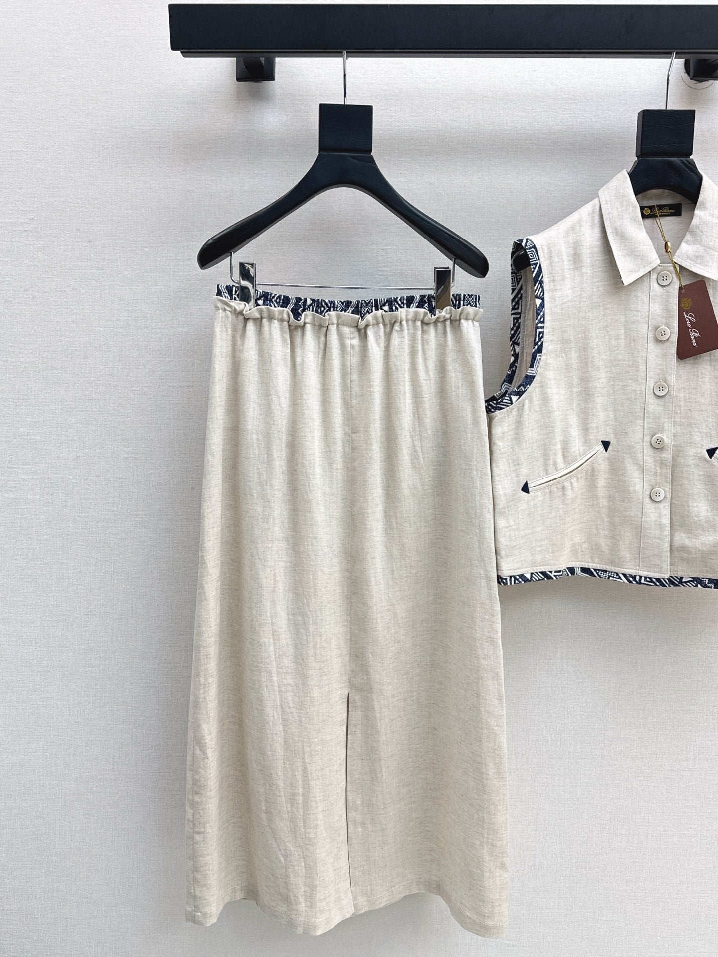 Loro 25ss linen silk suit