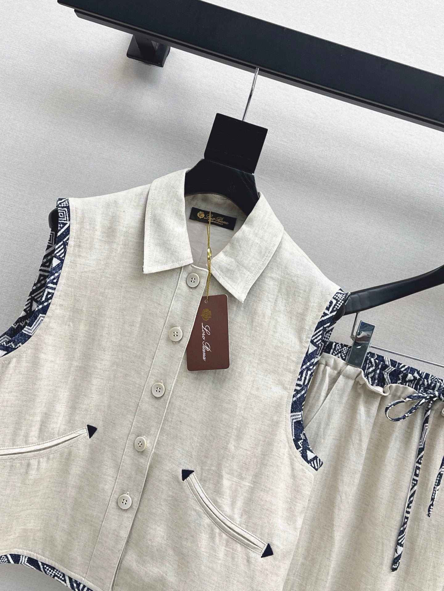 Loro 25ss linen silk suit