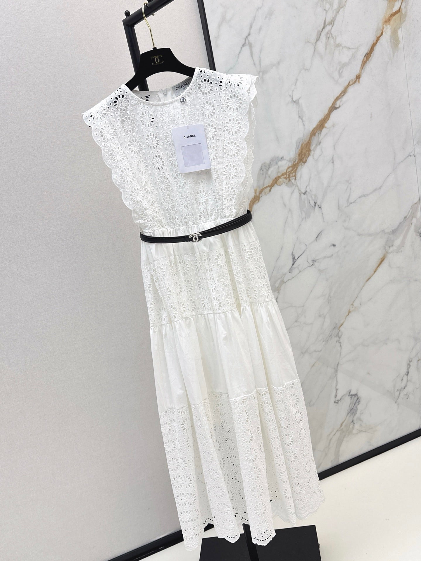 Chan 25ss hollow dress