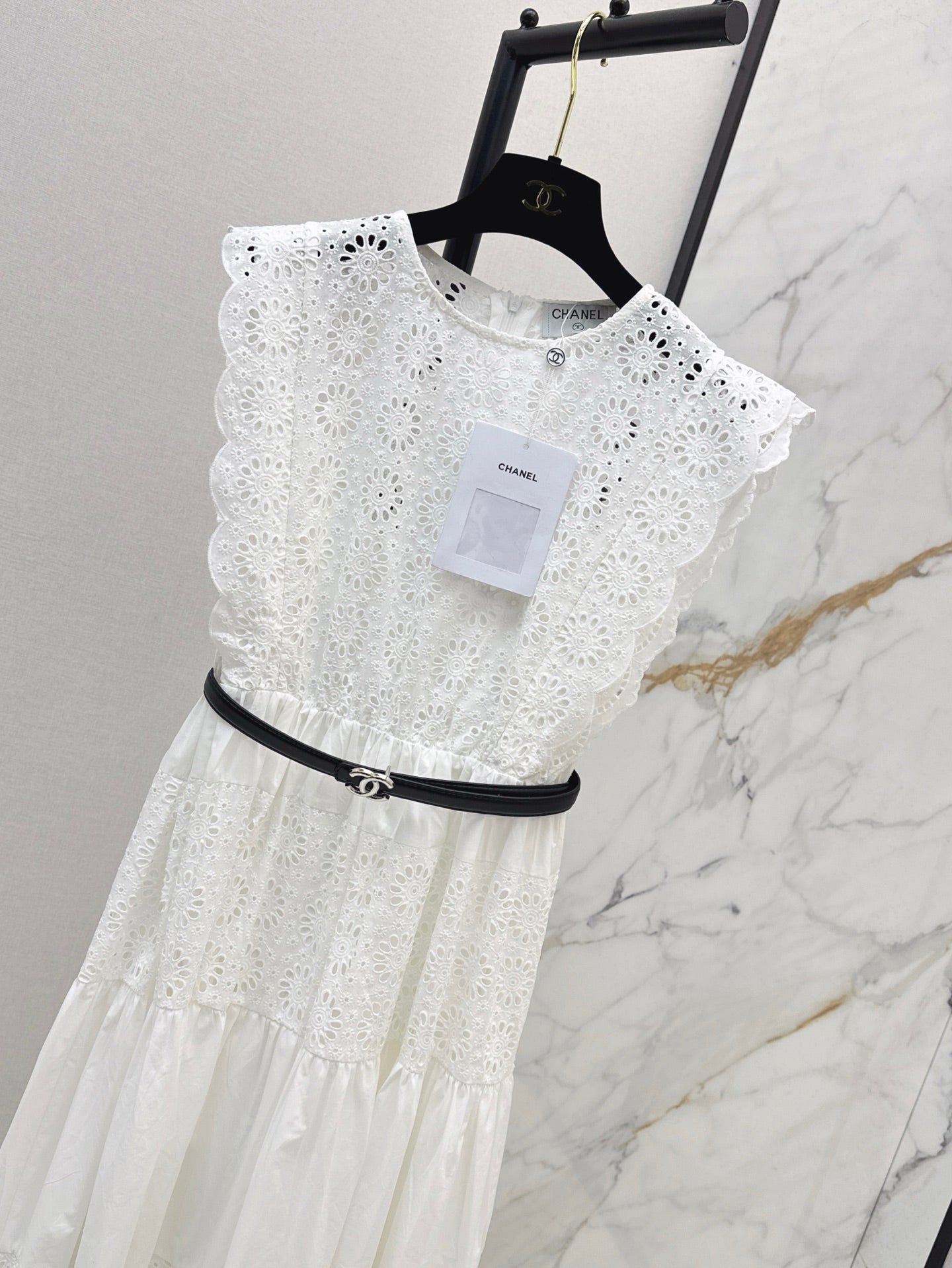 Chan 25ss hollow dress