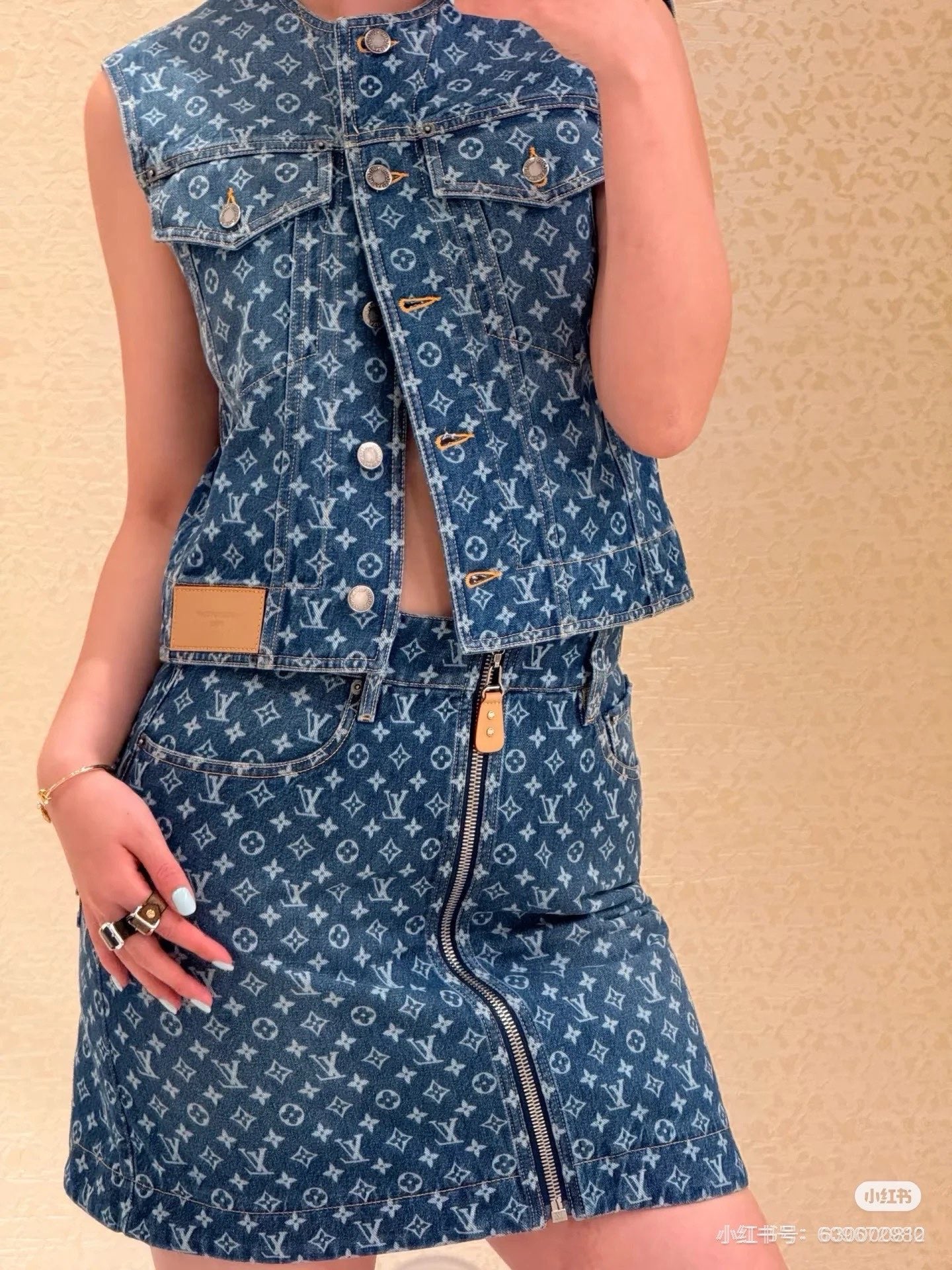 Louis 25ss denim vest