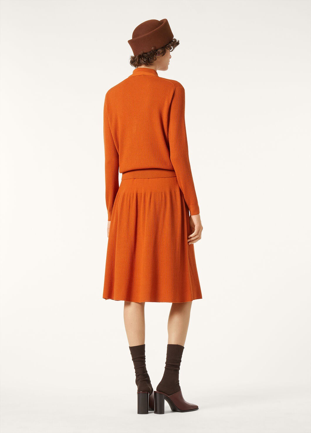 Loro 25ss knit skirt