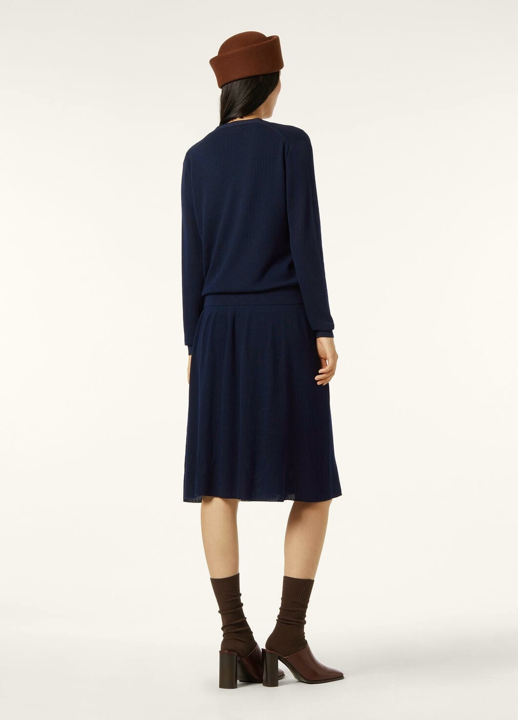 Loro 25ss knit skirt