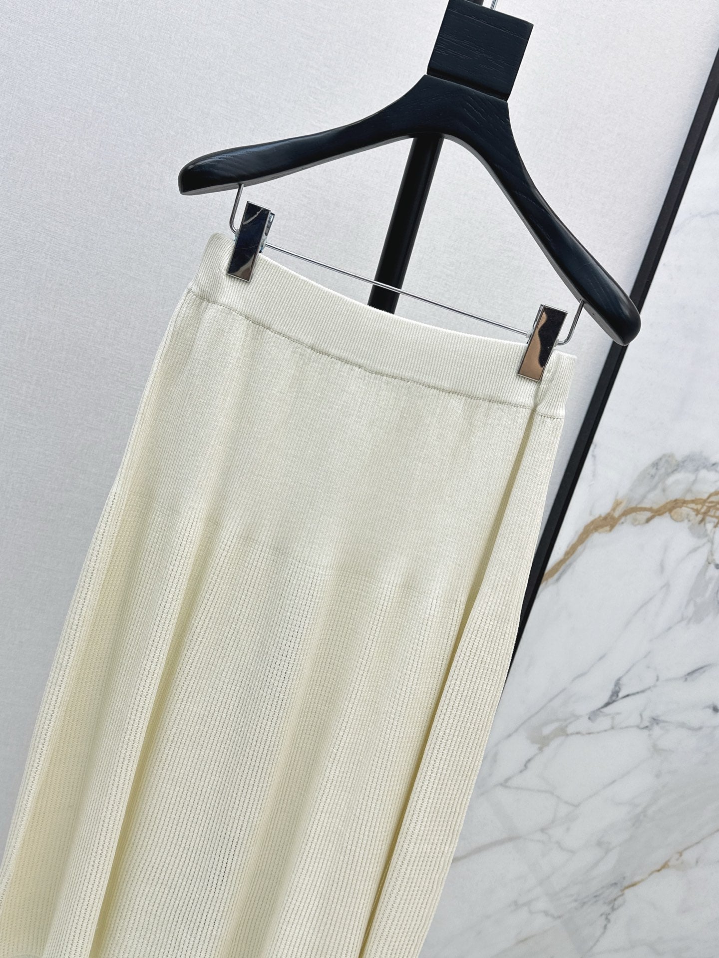 Loro 25ss knit skirt