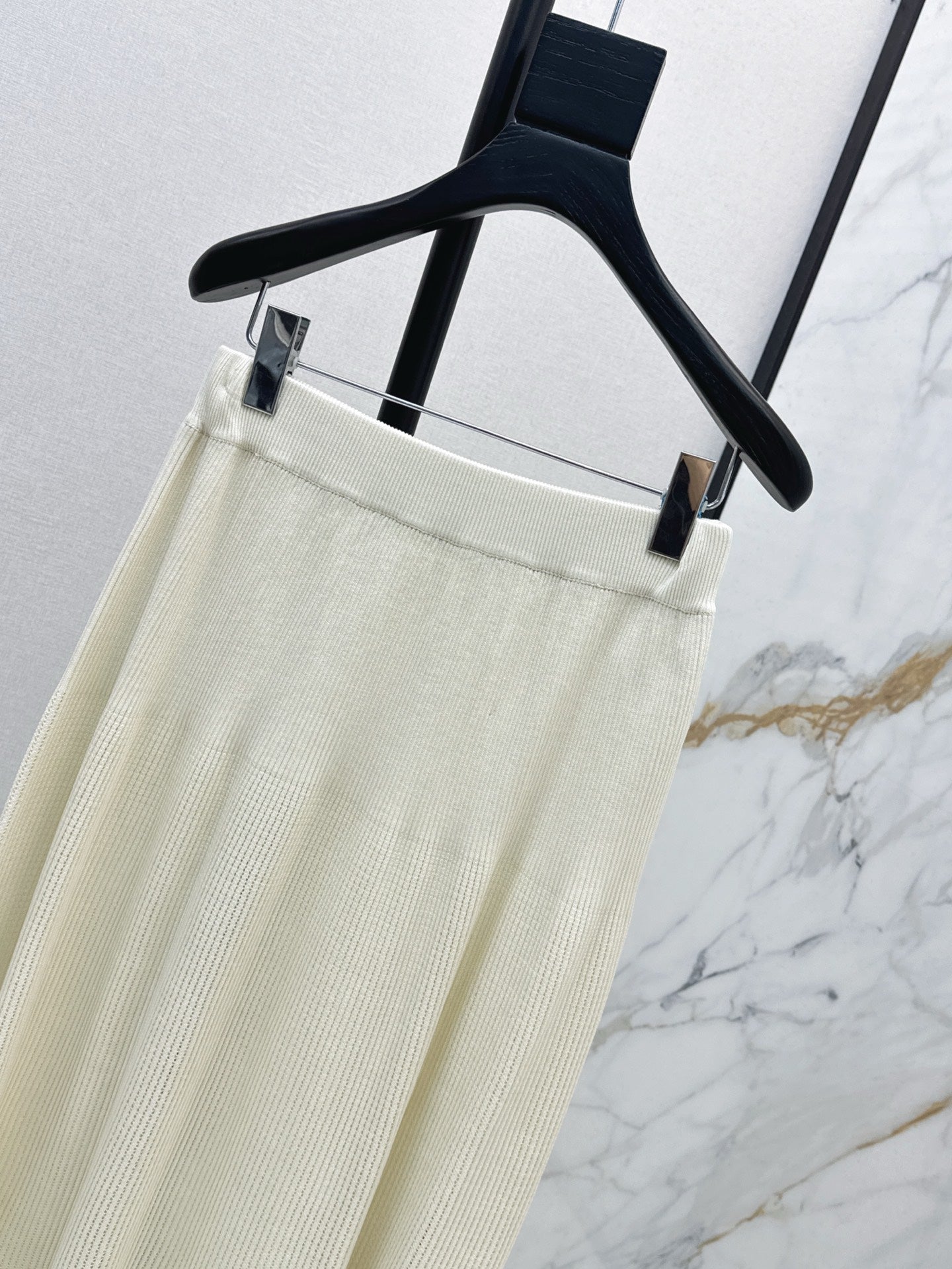 Loro 25ss knit skirt