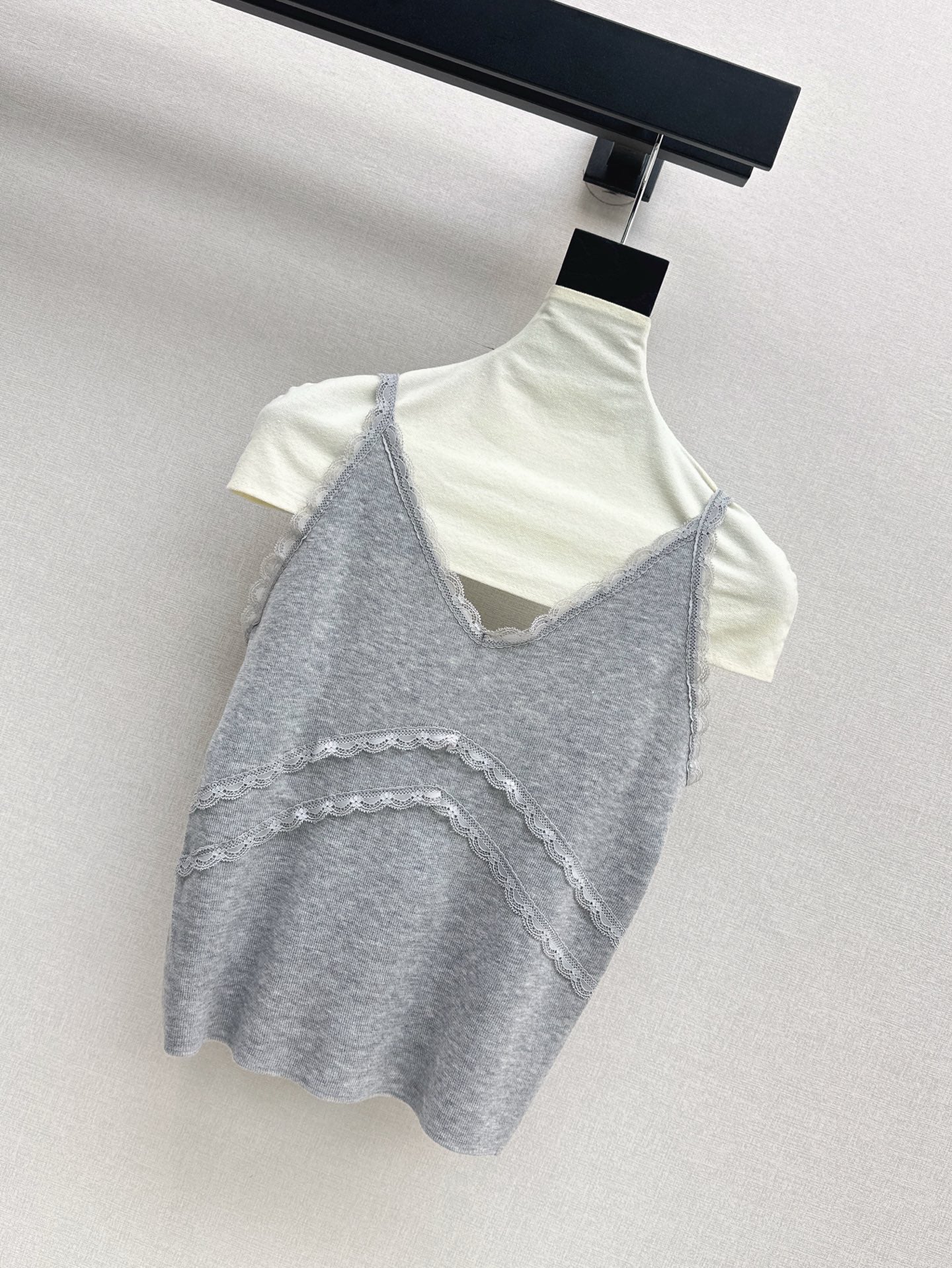 CD 25ss lace camisole